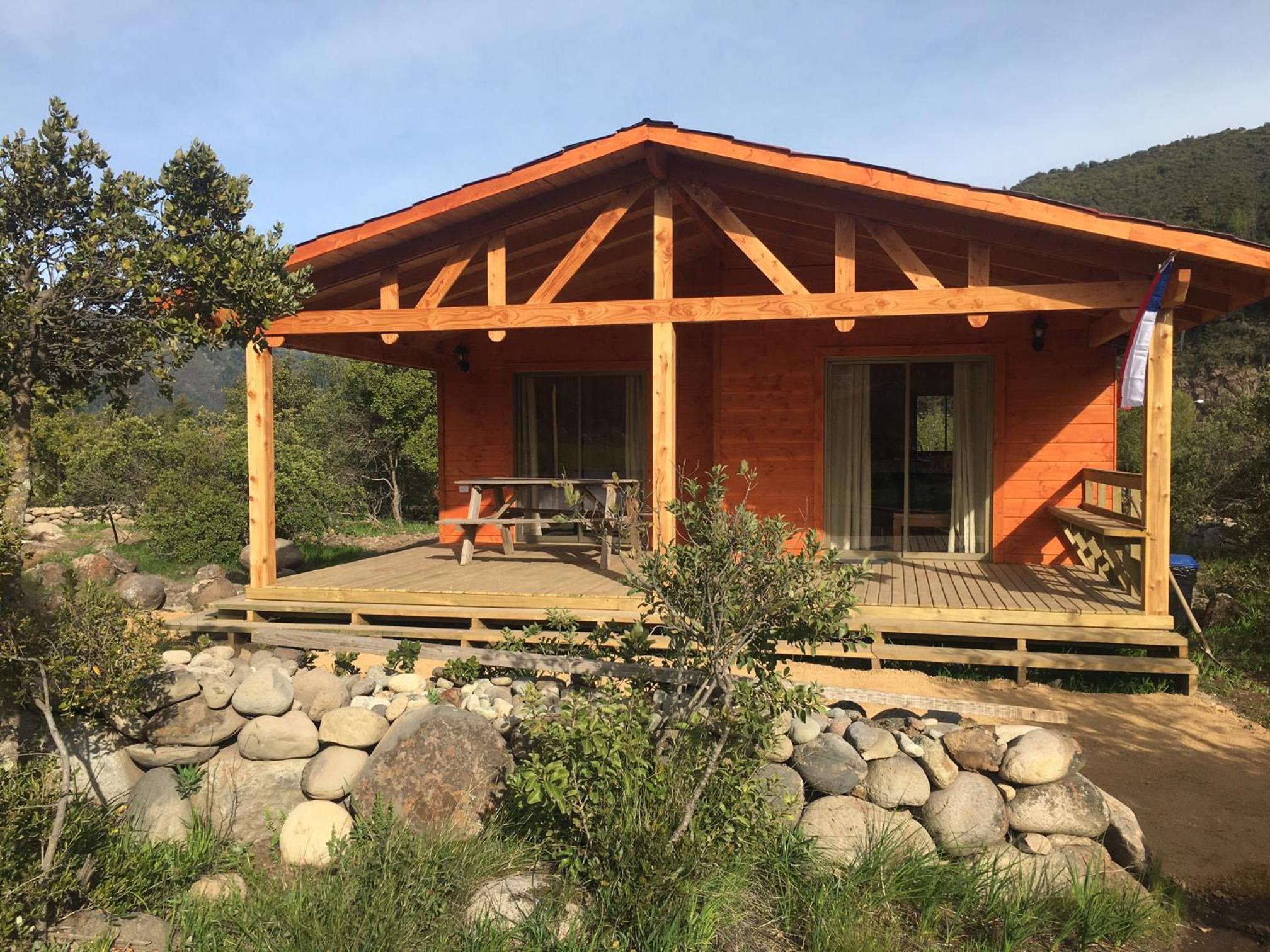 Los Quenes River Lodge