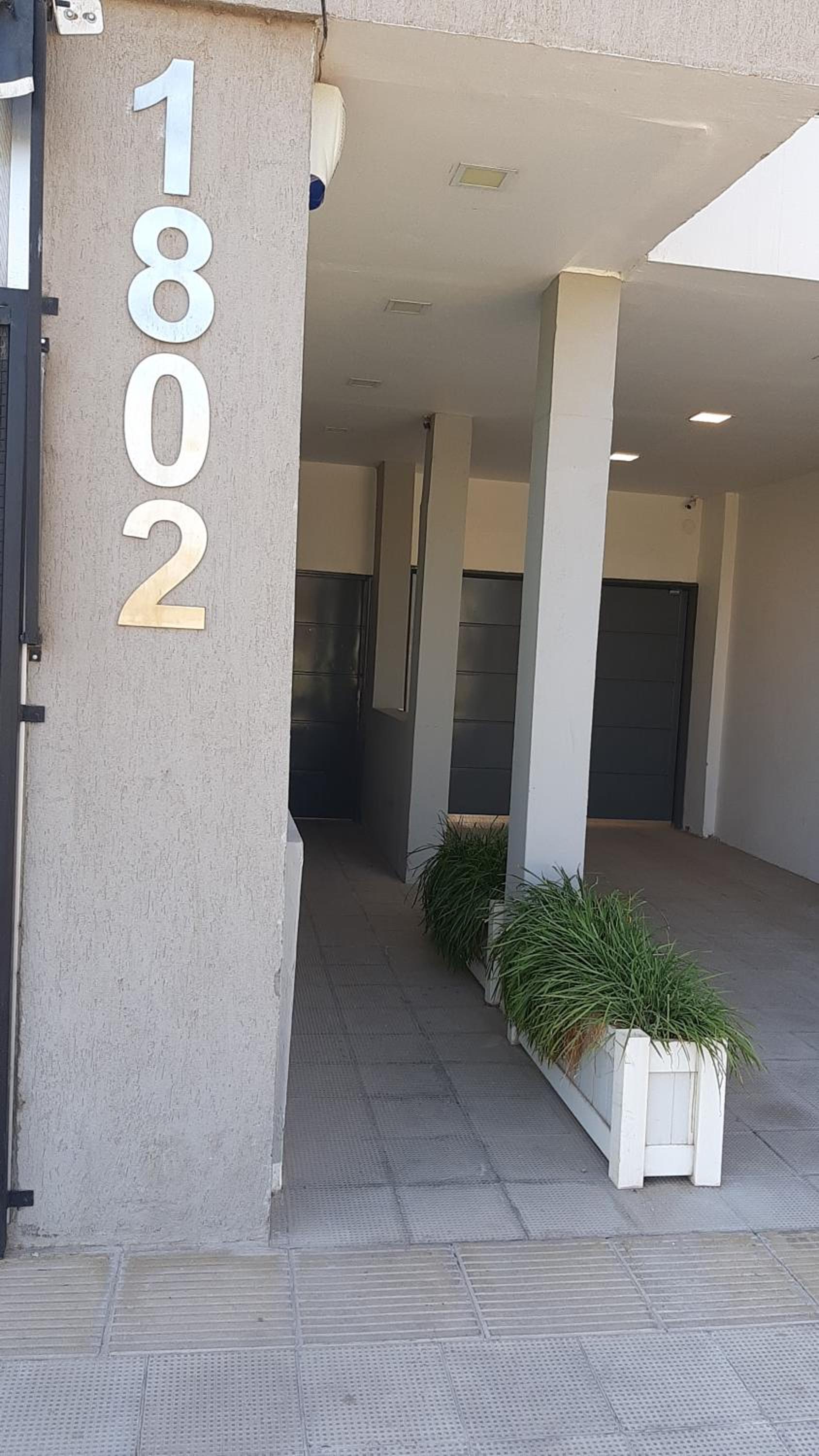 DEPARTAMENTO AMOBLADO NEUQUEN 2