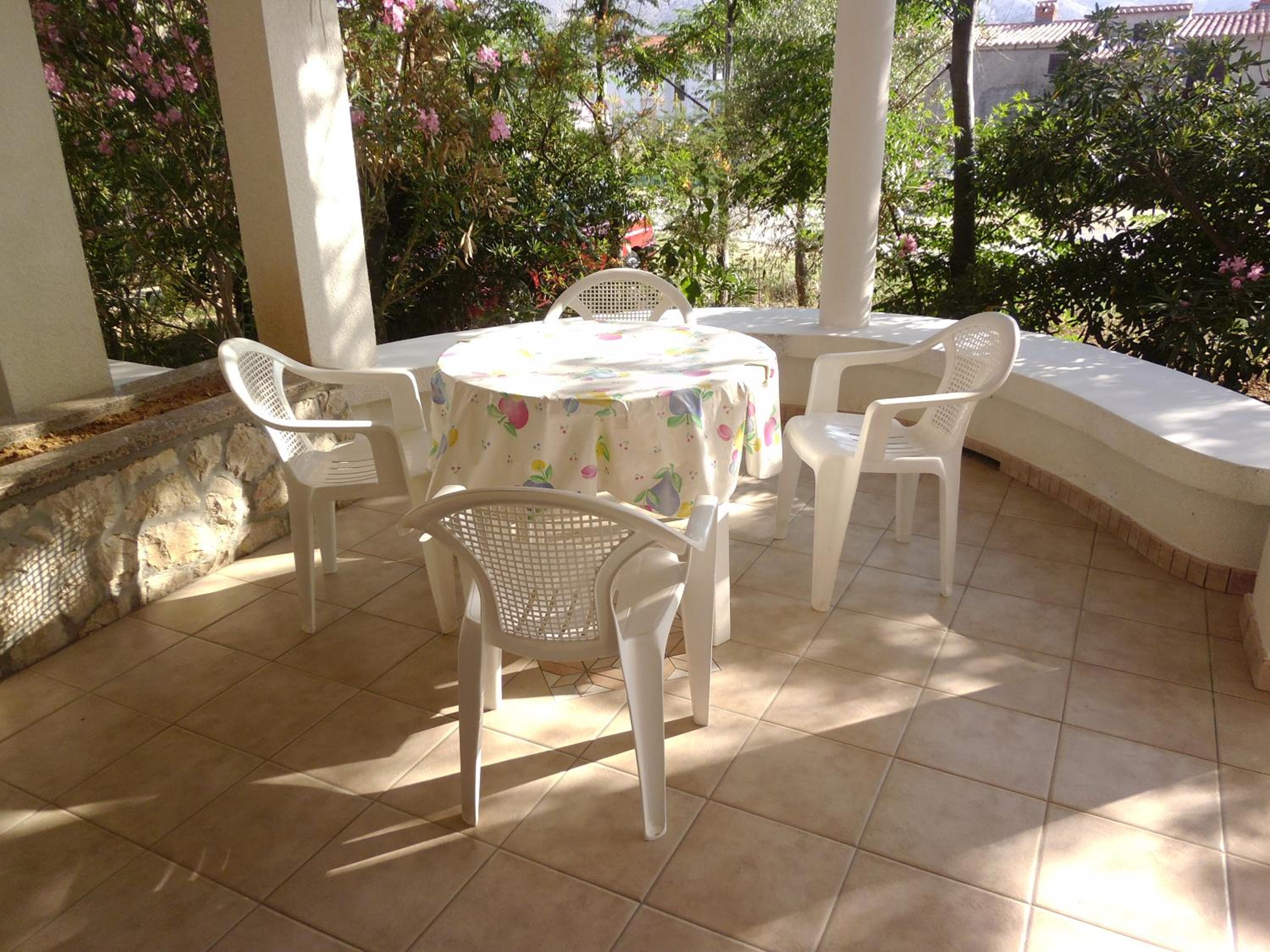 Photo 44