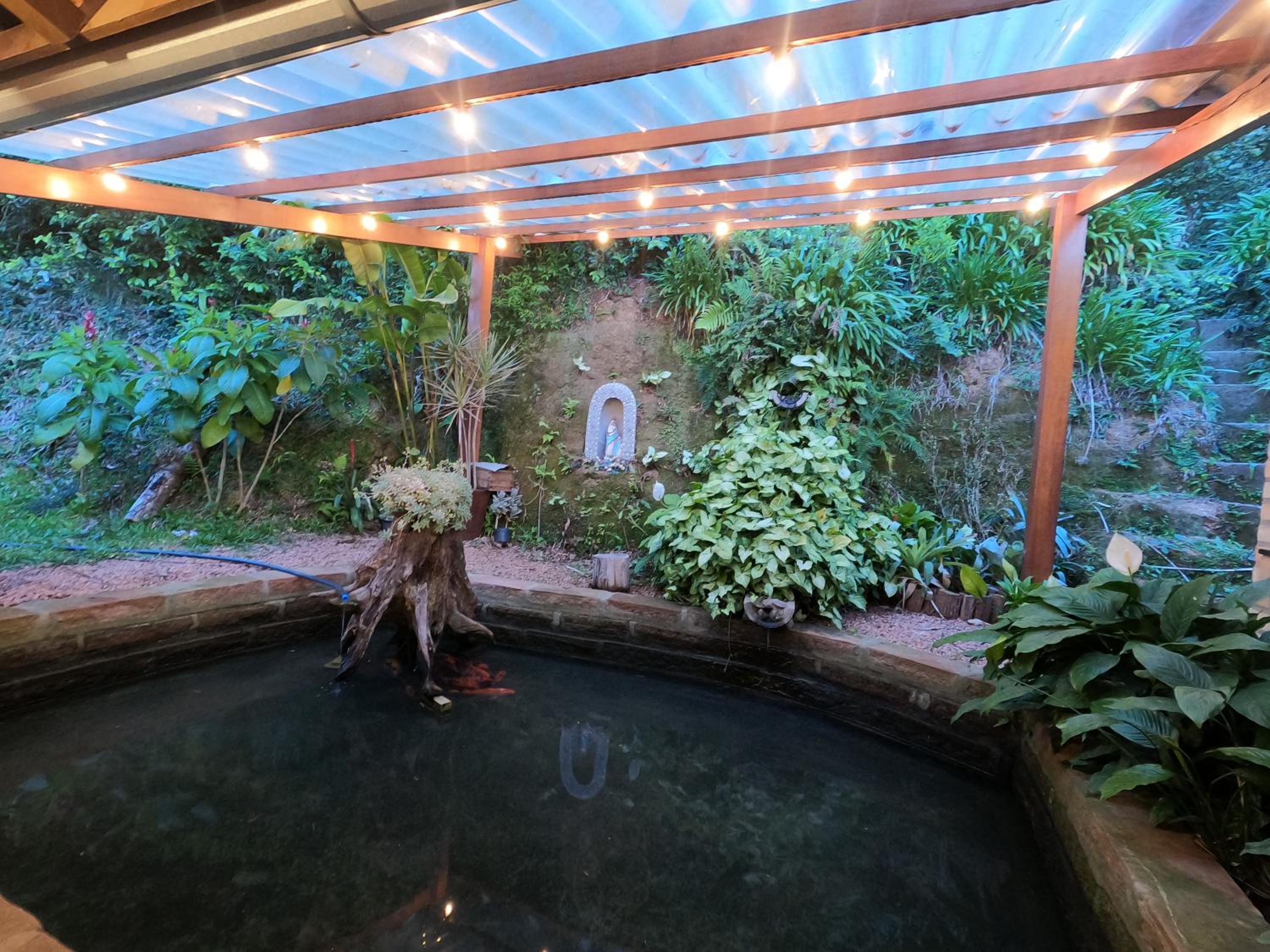 Sítio dos Coqueiros, em meio a natureza com piscina