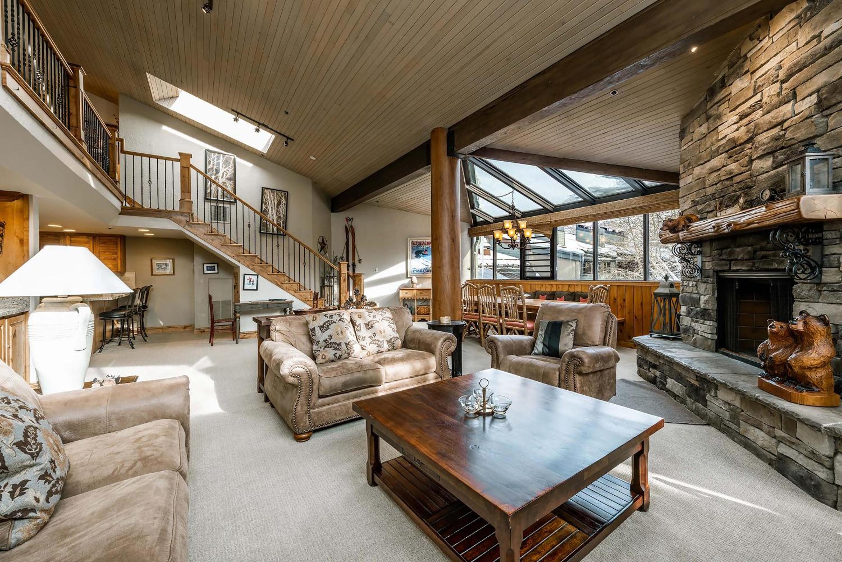 Silver King by All Seasons Resort Lodging view 4