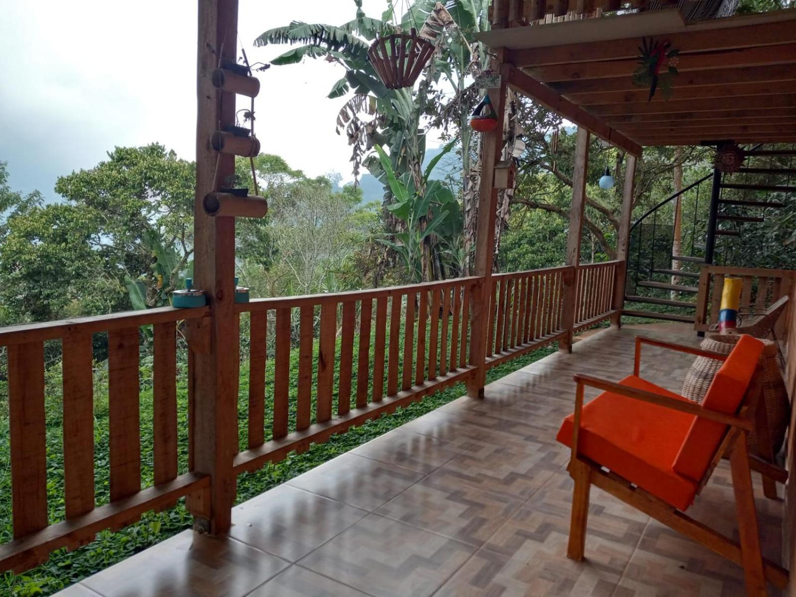 LA CASA DEL BOSQUE Via SALADITO