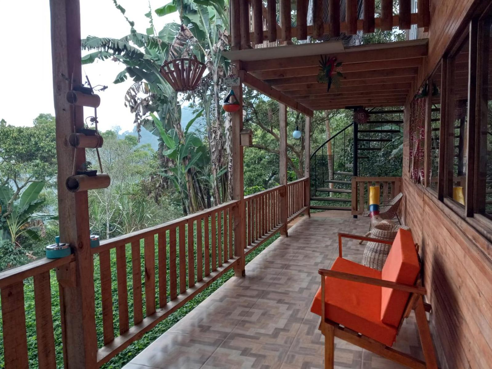 LA CASA DEL BOSQUE Via SALADITO