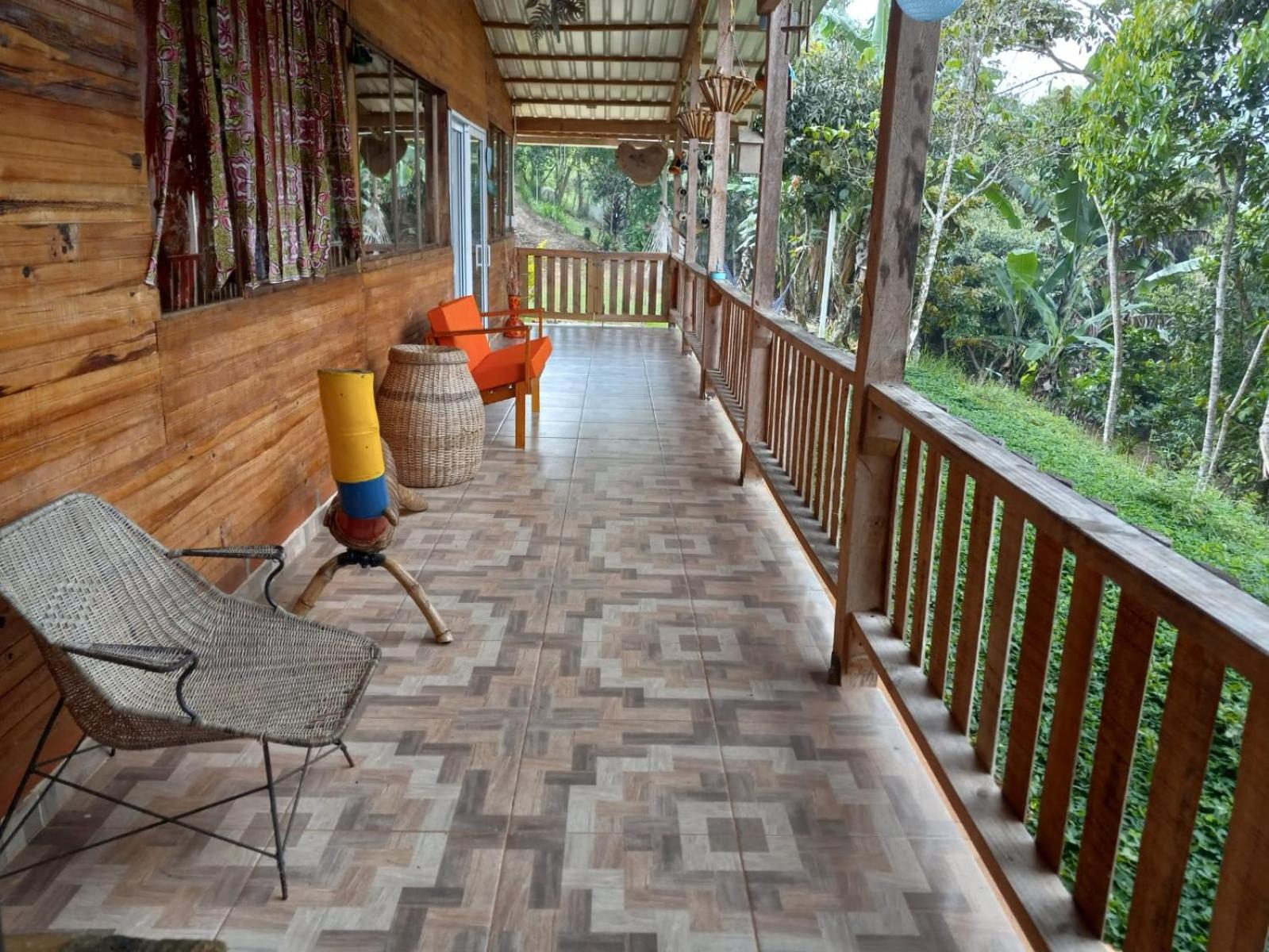 LA CASA DEL BOSQUE Via SALADITO