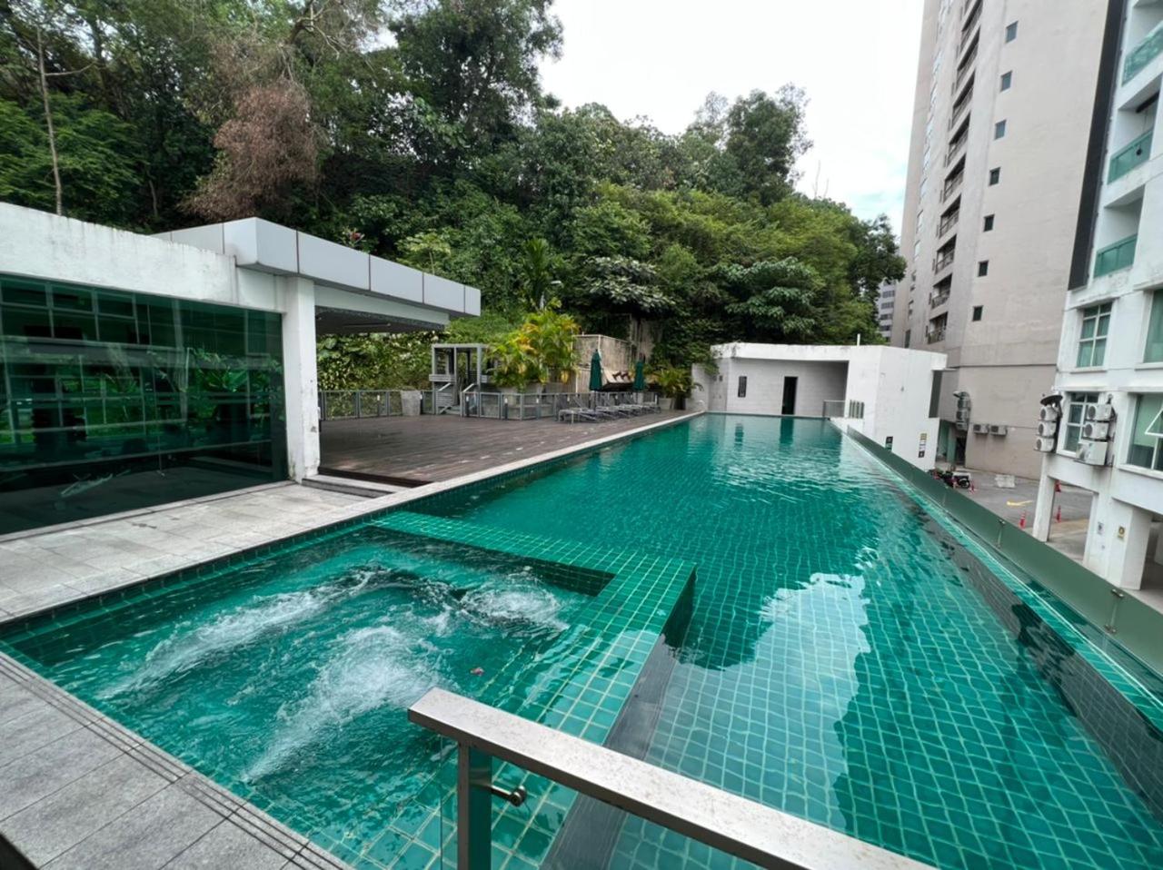 Corporate hotel suites at hartamas / mont kiara