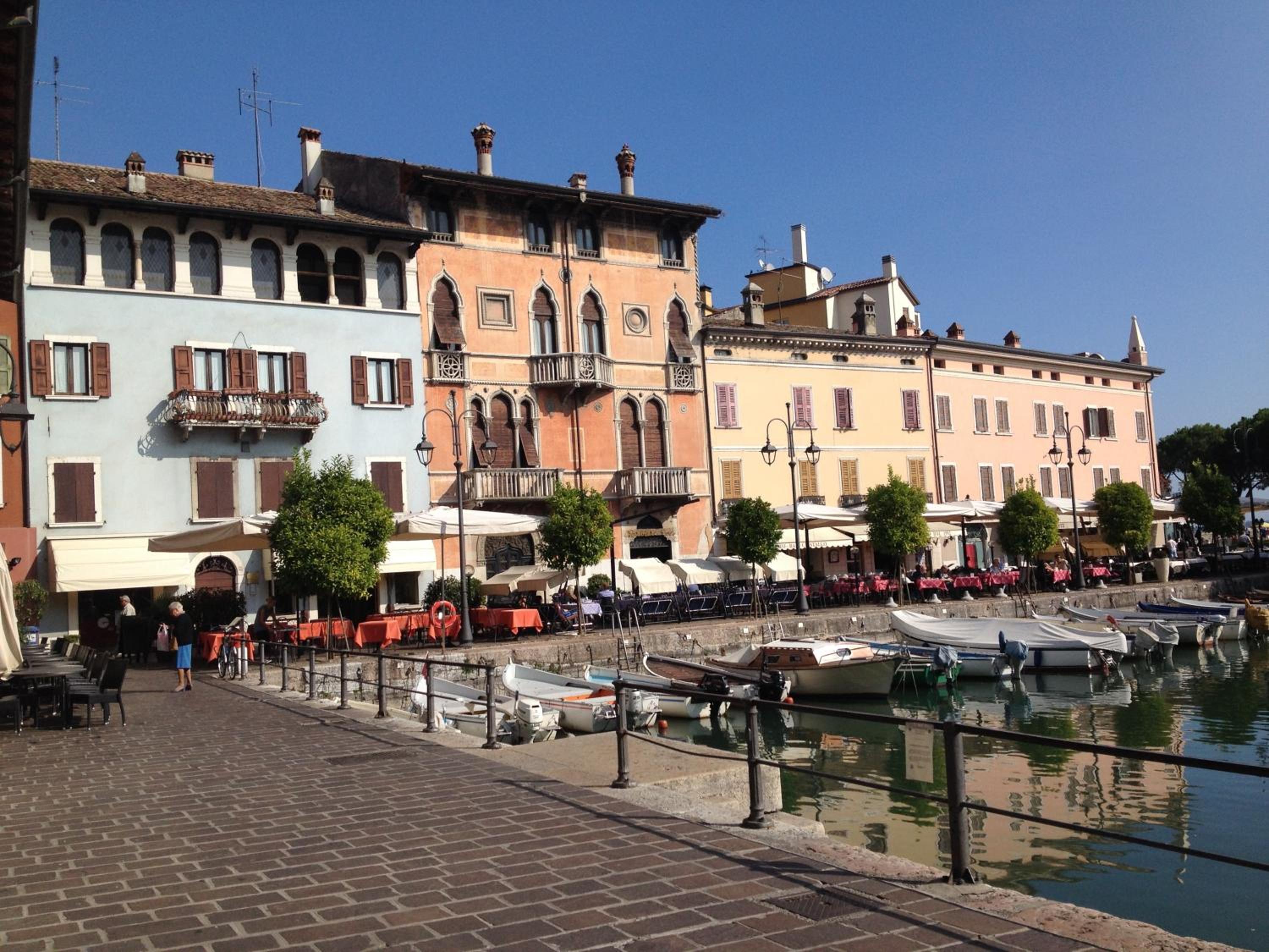Photo 23