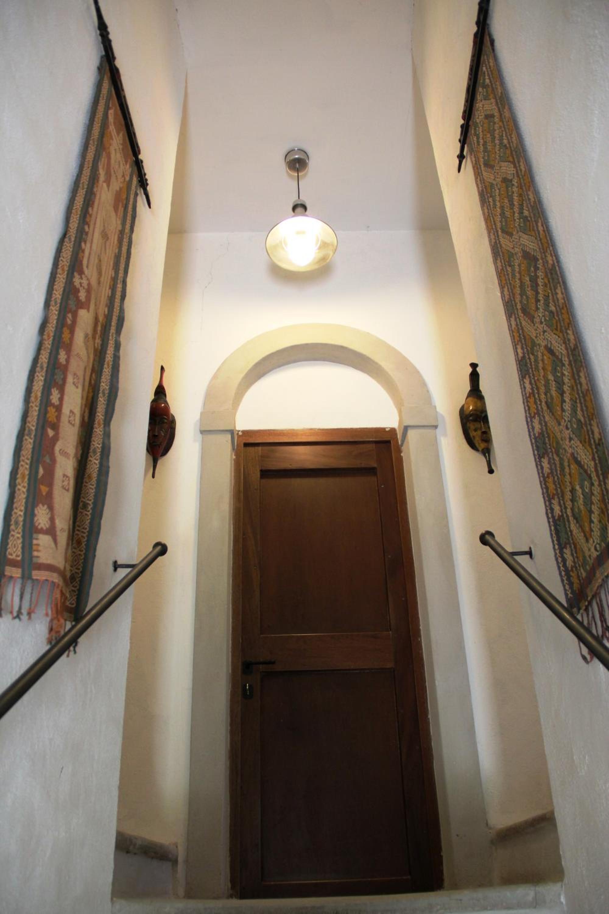 Photo 51