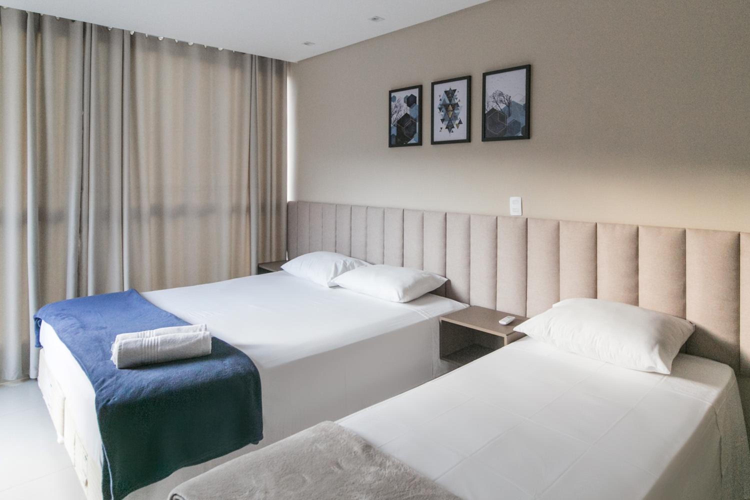 Casa Requinte, 4 suítes com Piscina Privativa, BC