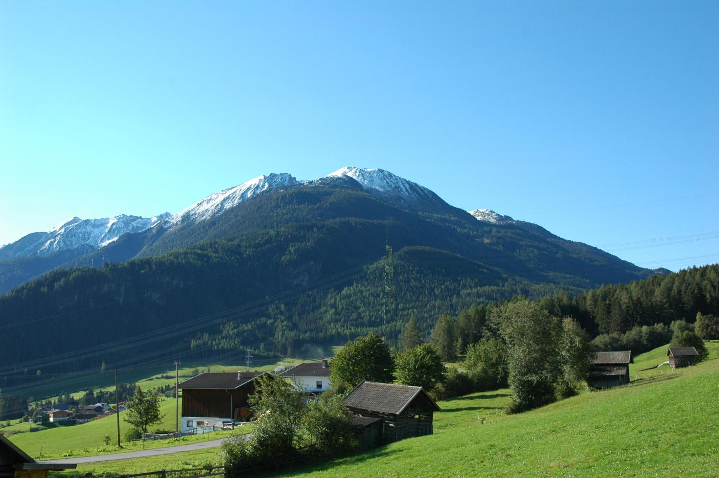 Ferienwohnungen Lechthaler view 2