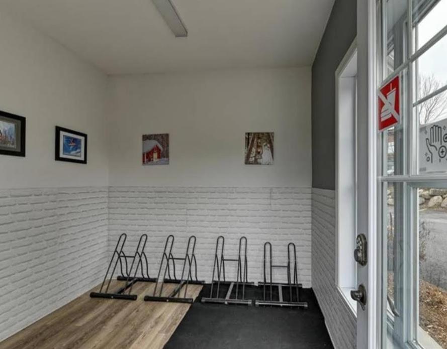 Superbe condo - Navette de Ski Gratuite #202