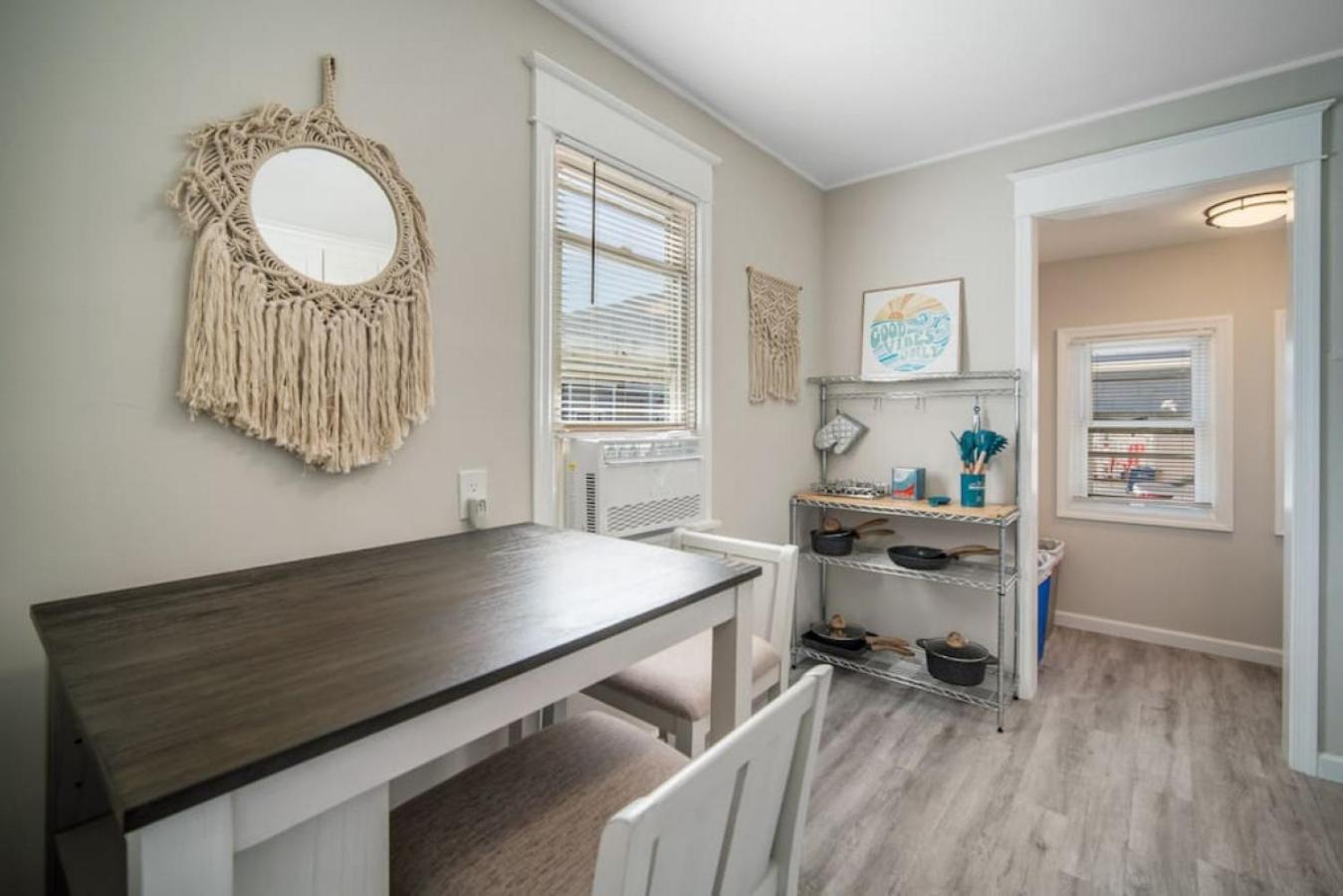 Beach block 2 br house w parking view 5
