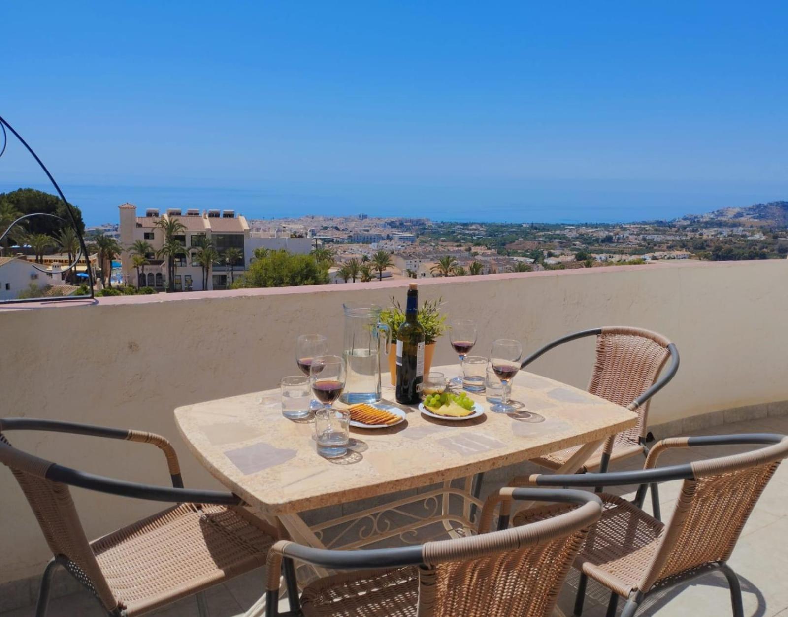 Lovely 2 bedroom in Capuchinos, San Juan de Capistrano, Nerja view 4