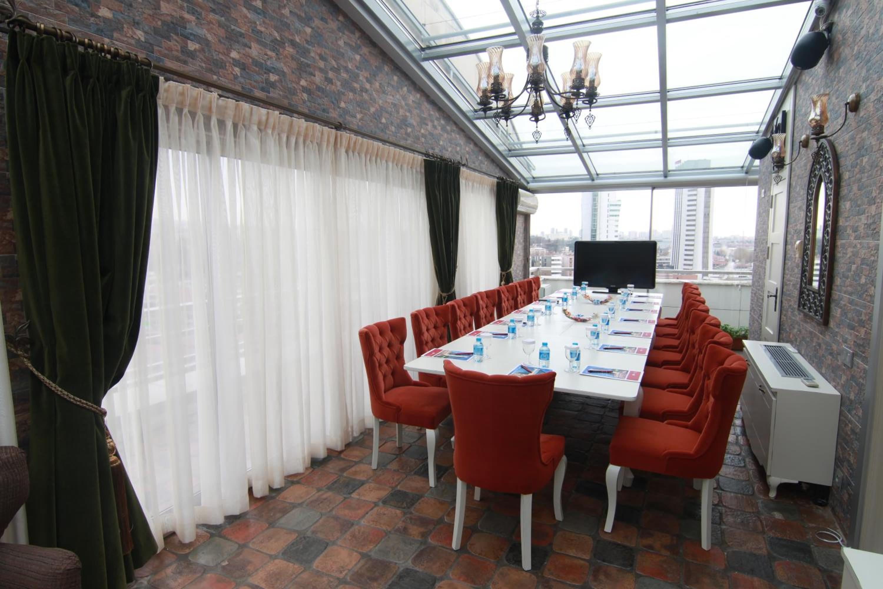 Ramada by Wyndham Ankara - Image 7