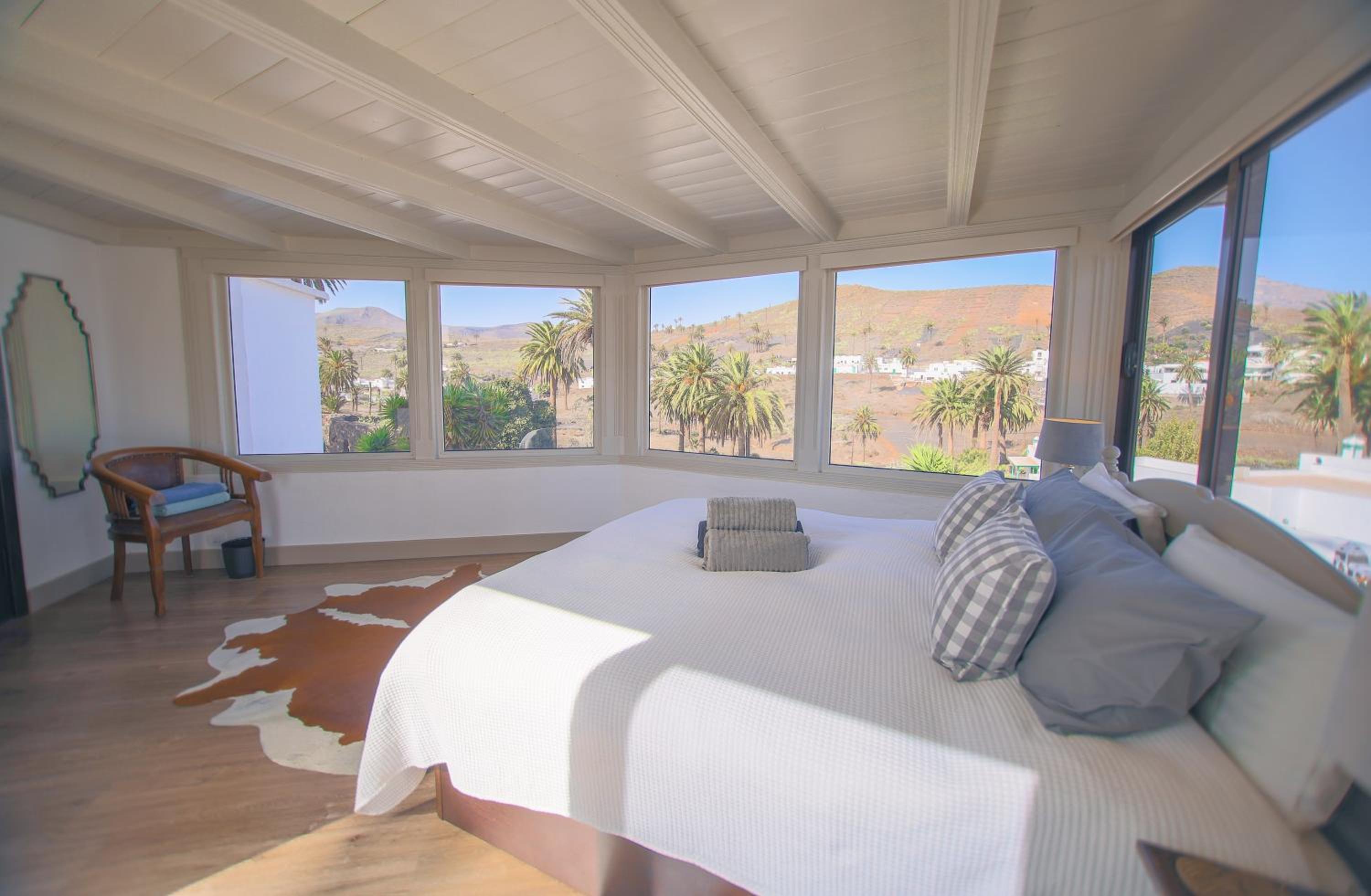 The Luxury Penthouse at Casita Palmera view 5