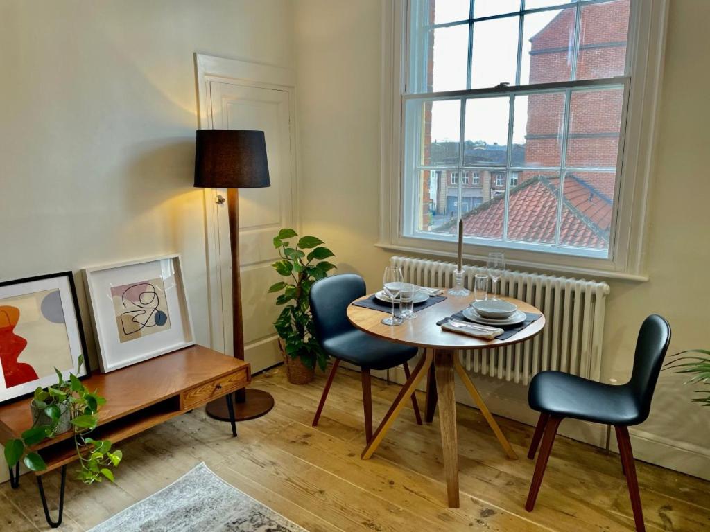 Walmgate Apartment