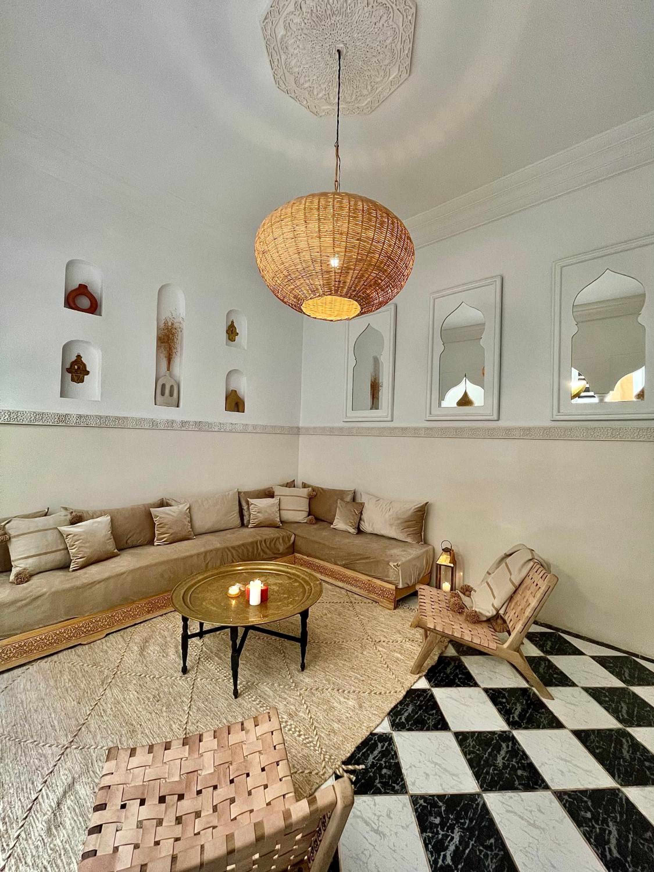 lounge