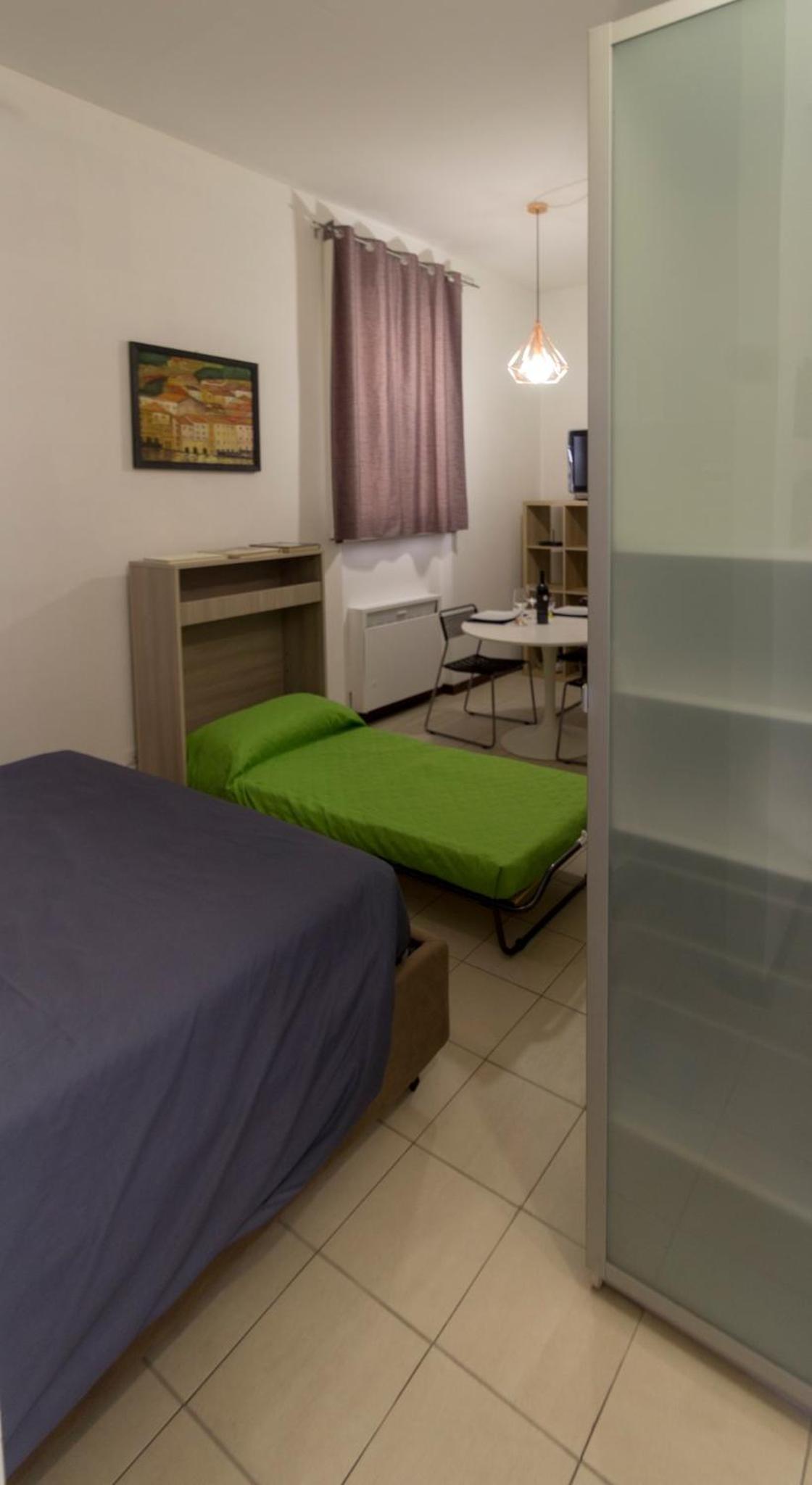 Chambers Short Rentals - Via Gezio Calini Brescia - 2 studio flats view 4