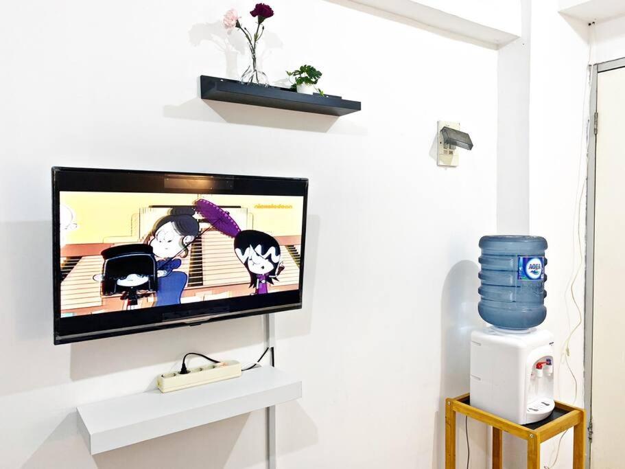 Cozy Studio Work From Home at Apt Greenbay Pluit Baywalk Tower C