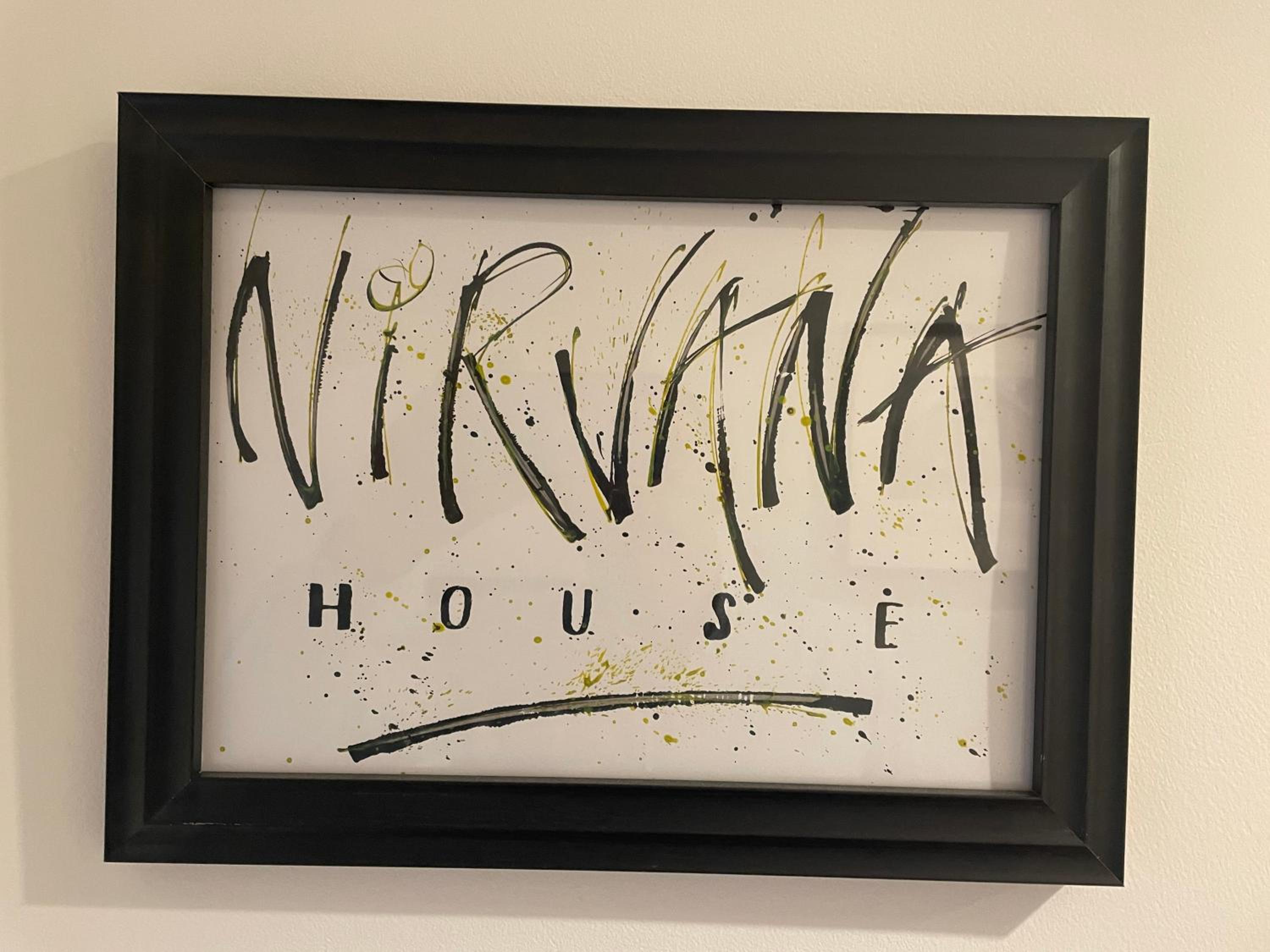 Nirvana house, 3 bedroom, 3 level riverside location view 4