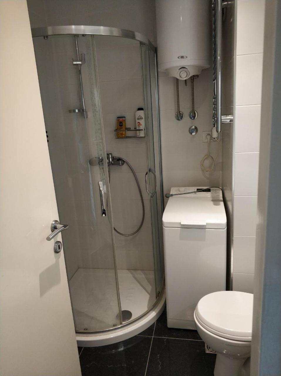 Photo 18