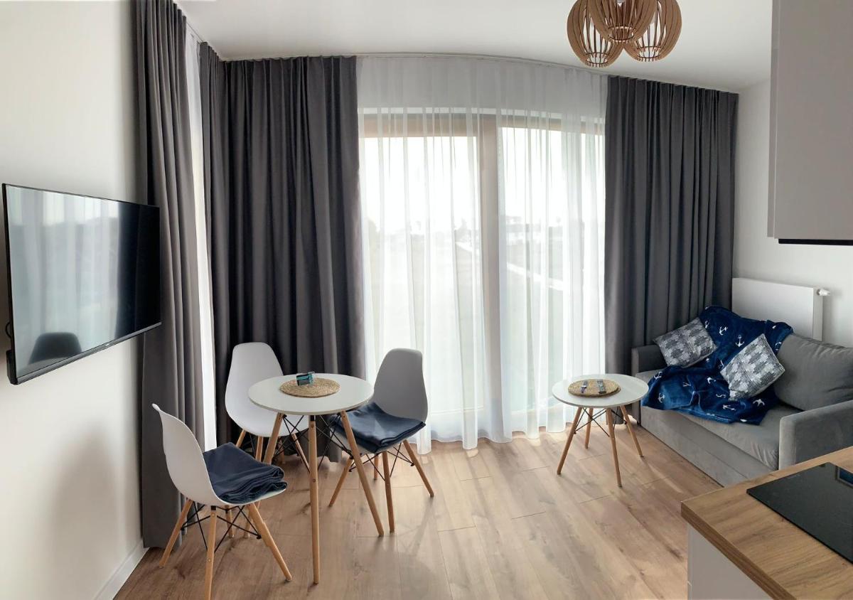 Apartamenty BLU M z basenem view 4