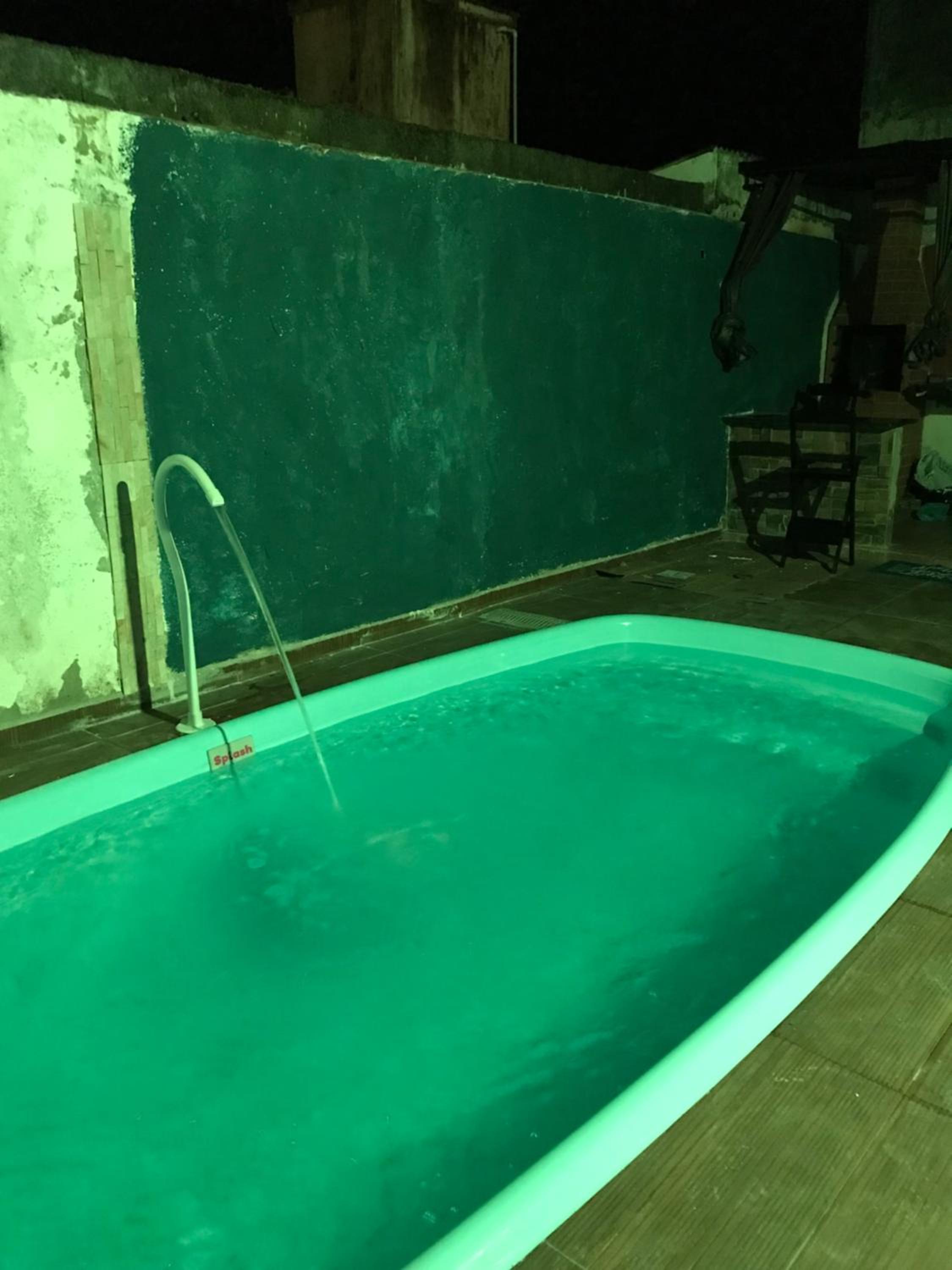 Casa em Peruibe 3 dormitórios sendo 1 suite Pe na Areia