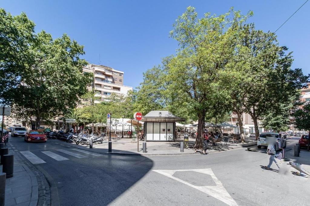 3 bedroom Elegant & Cozy City Centre photo 2