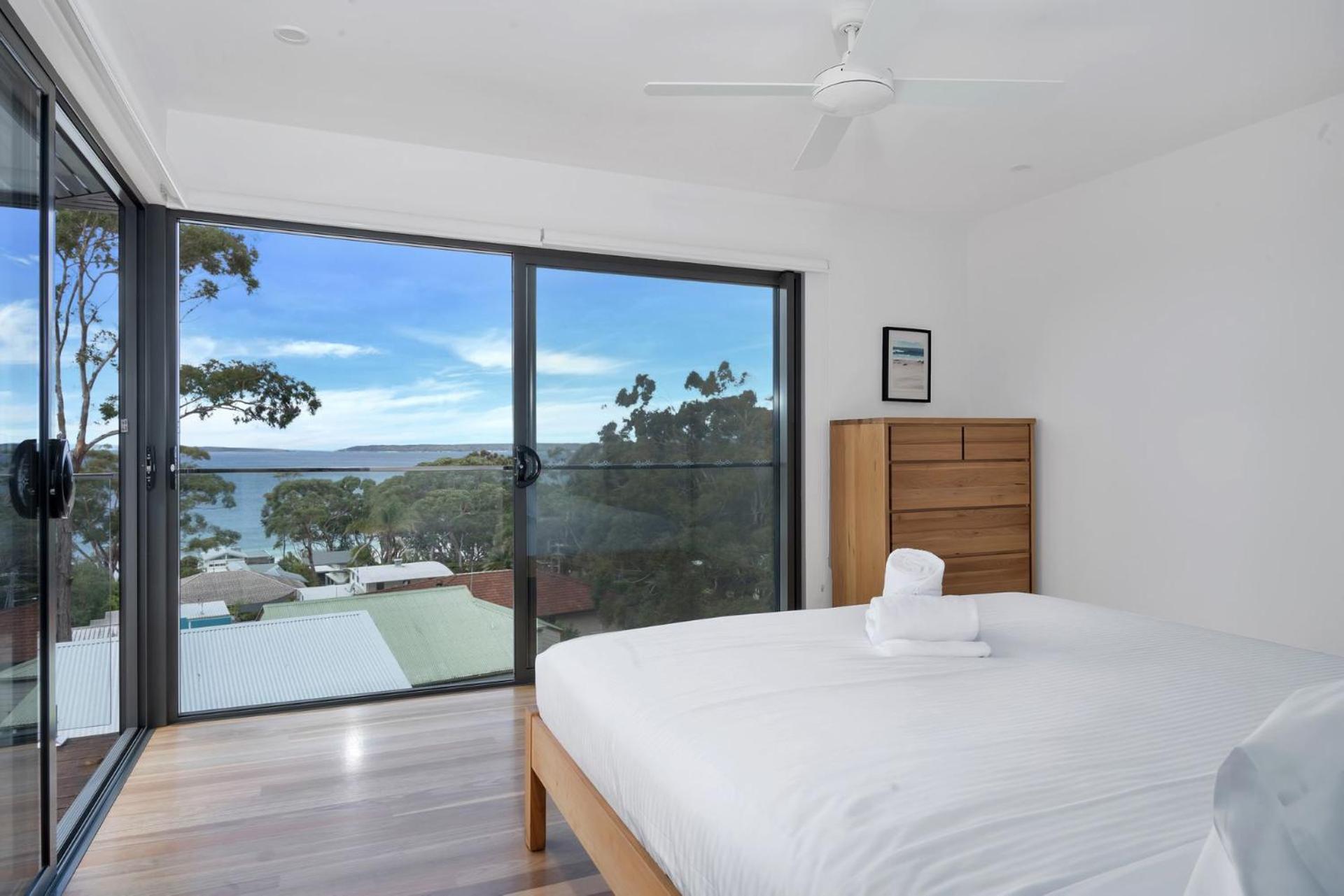 Twelve on Moonah Hyams Beach