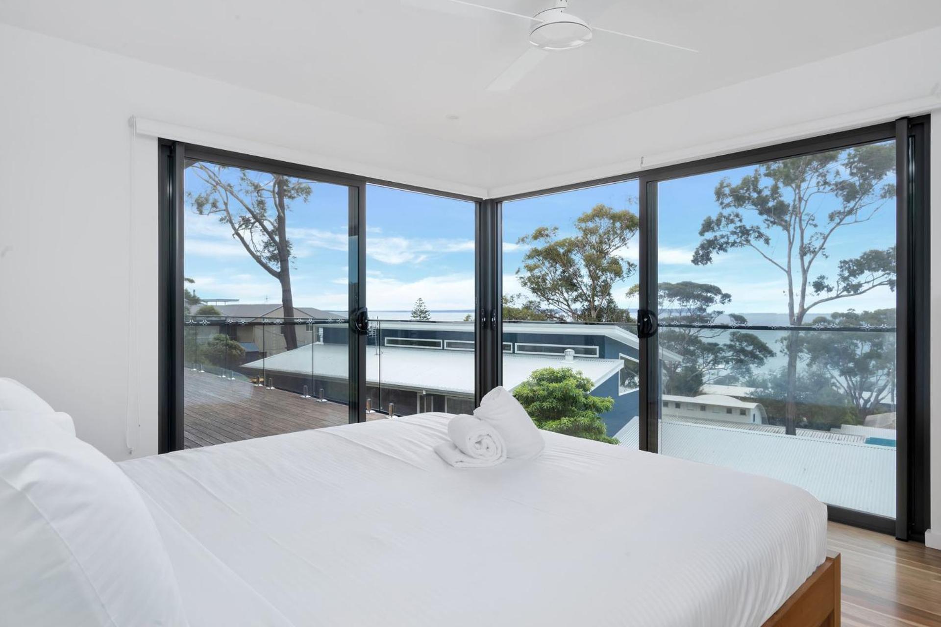 Twelve on Moonah Hyams Beach