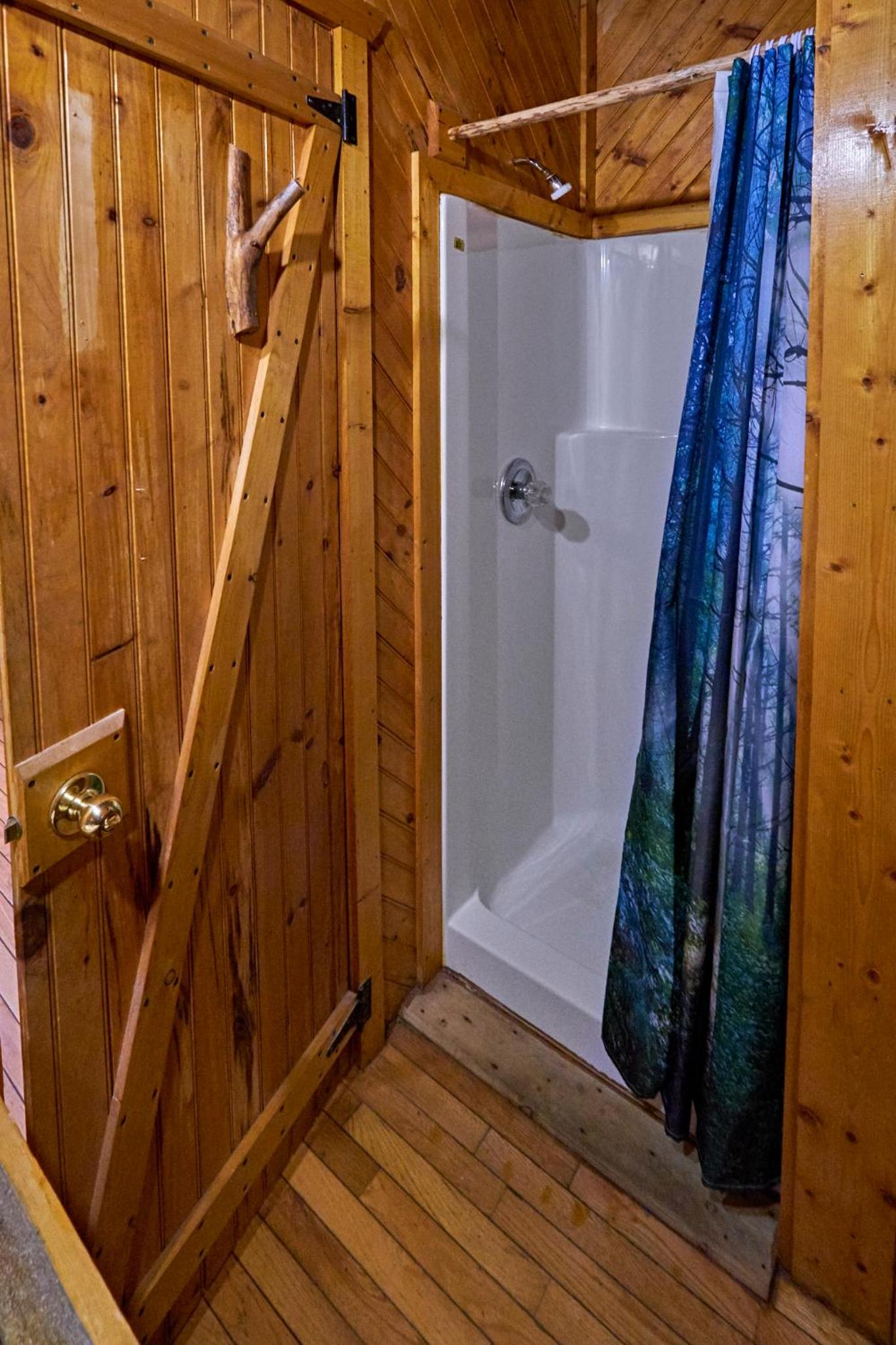 Gatlinburg Adventure Cabins