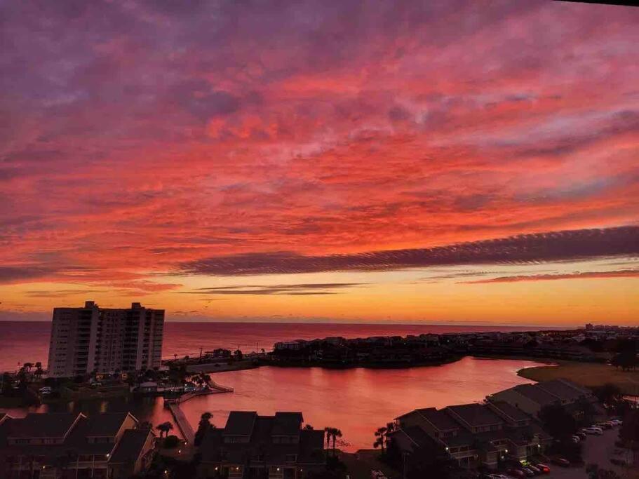 Beautiful Destin Beach view condo view 2