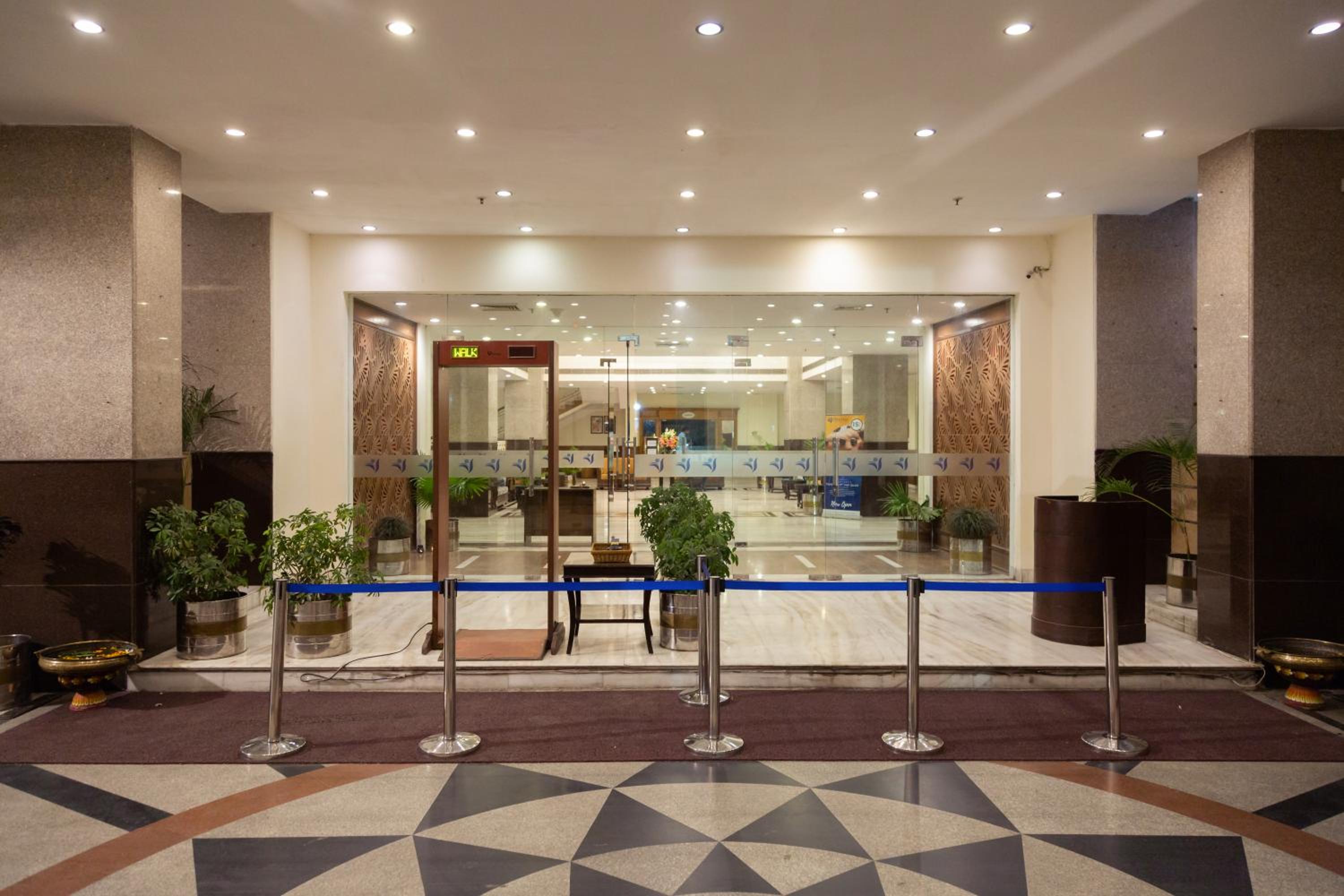The Competent Palace Hotel