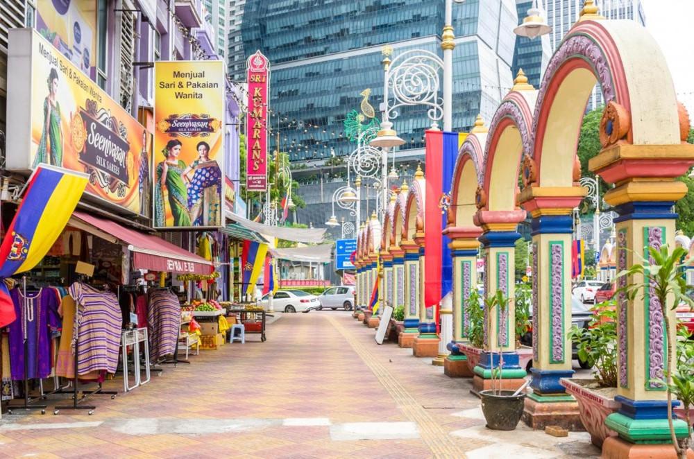IHomes33 EST Bangsar KL Sentral LRT 2-4 Pax, IH02