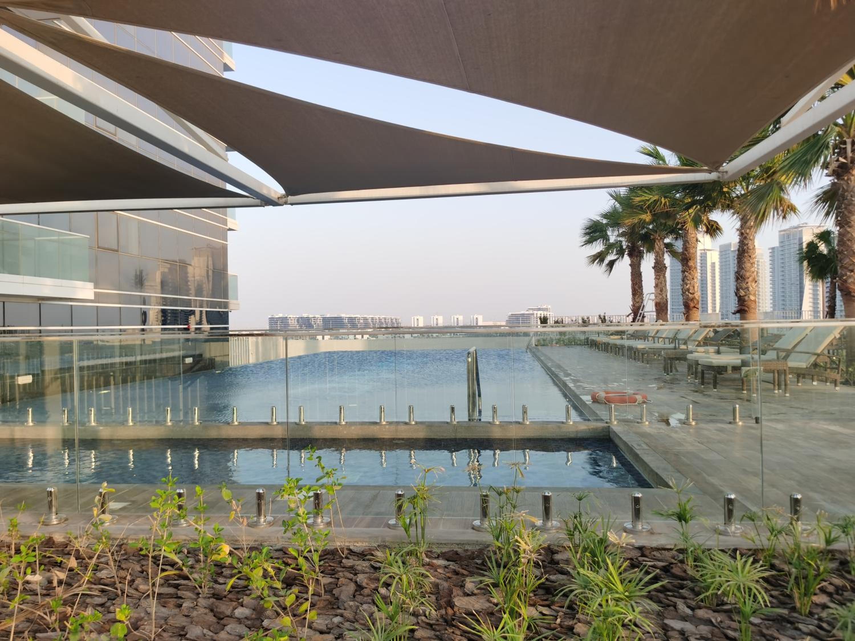 Heaven Escape surrounded by stunning golf view High floor -Netflix-GYM-pool -perfect vacations