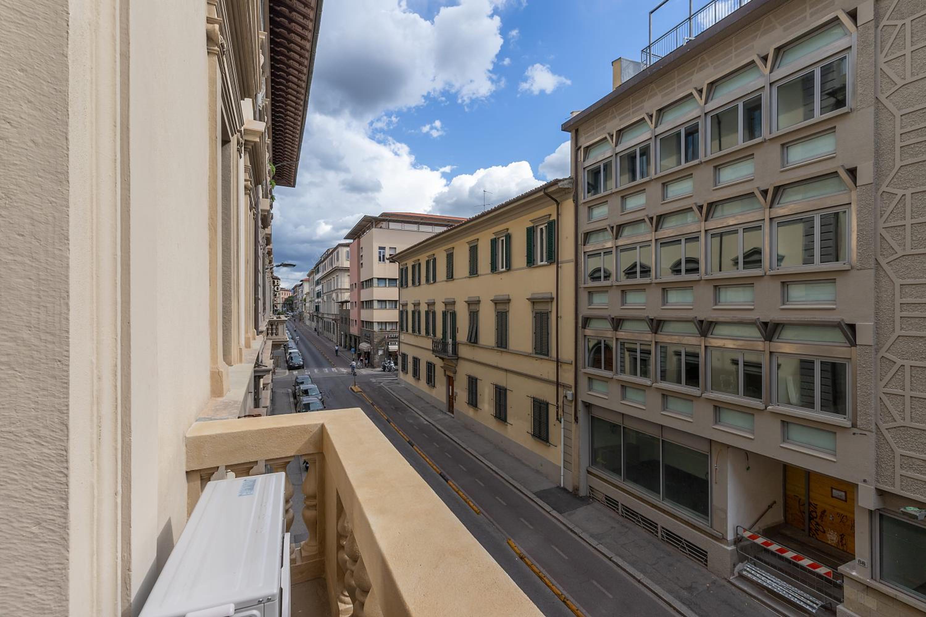 Cavour 83 Prestige House by 360Rentals