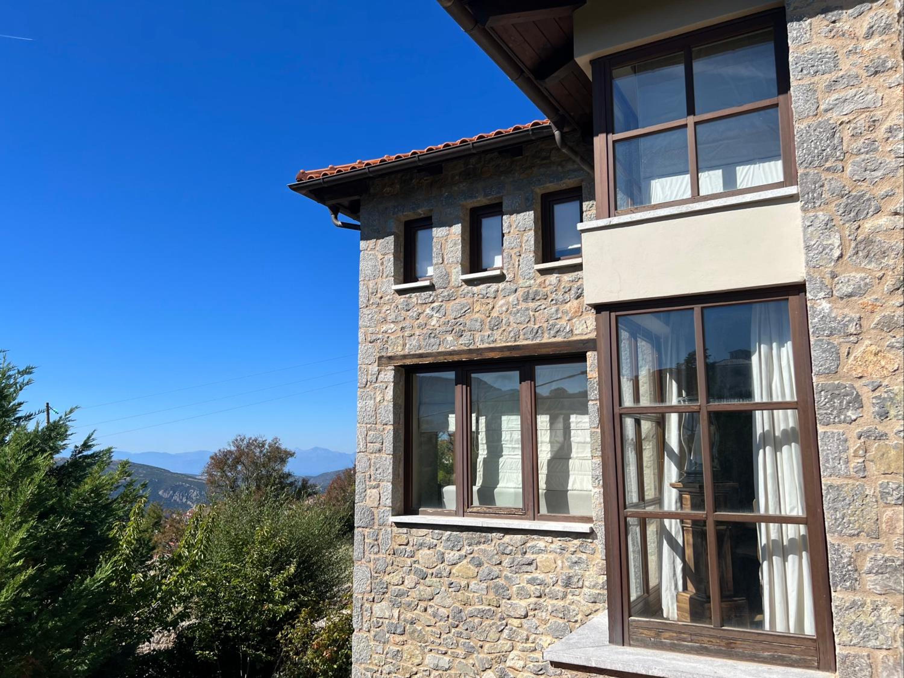 Plethora Arachova Luxury Chalet