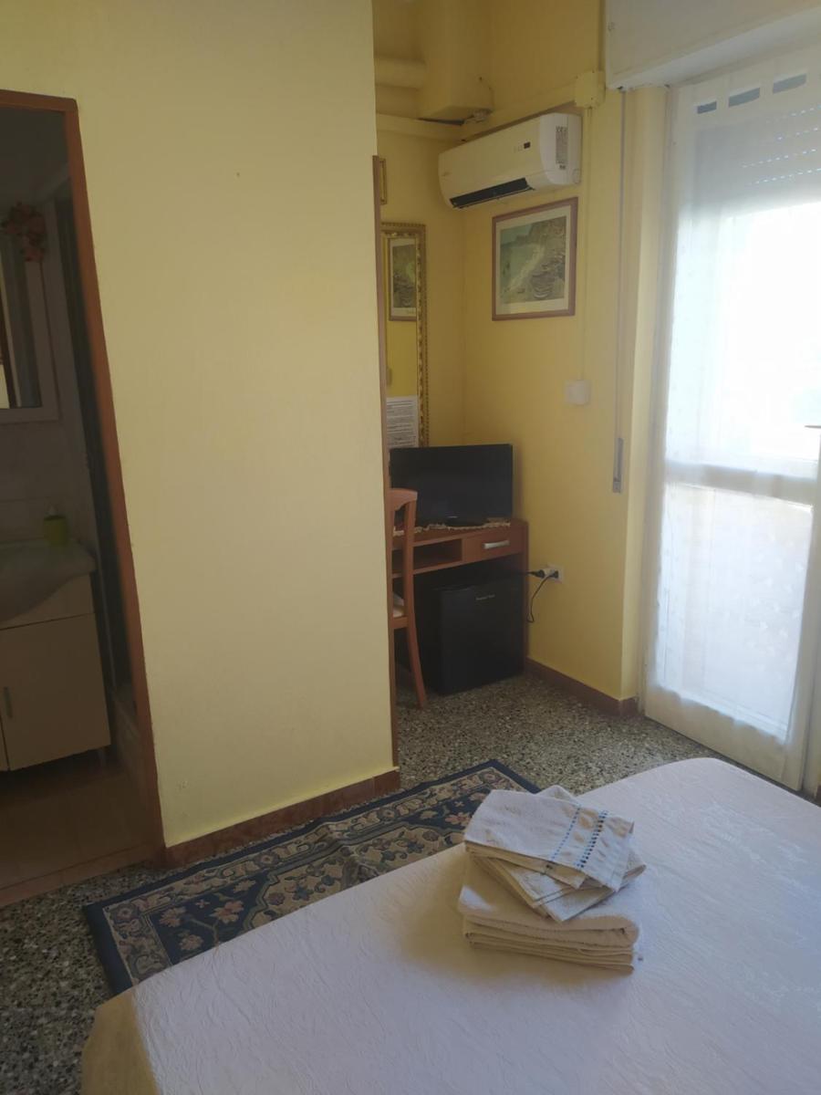 Photo 50