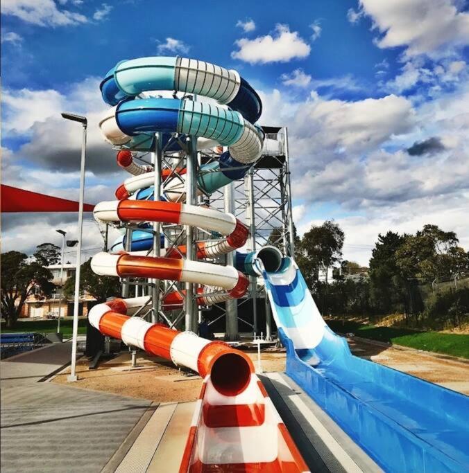Grandview Melbourne Executive 2BR Apartment