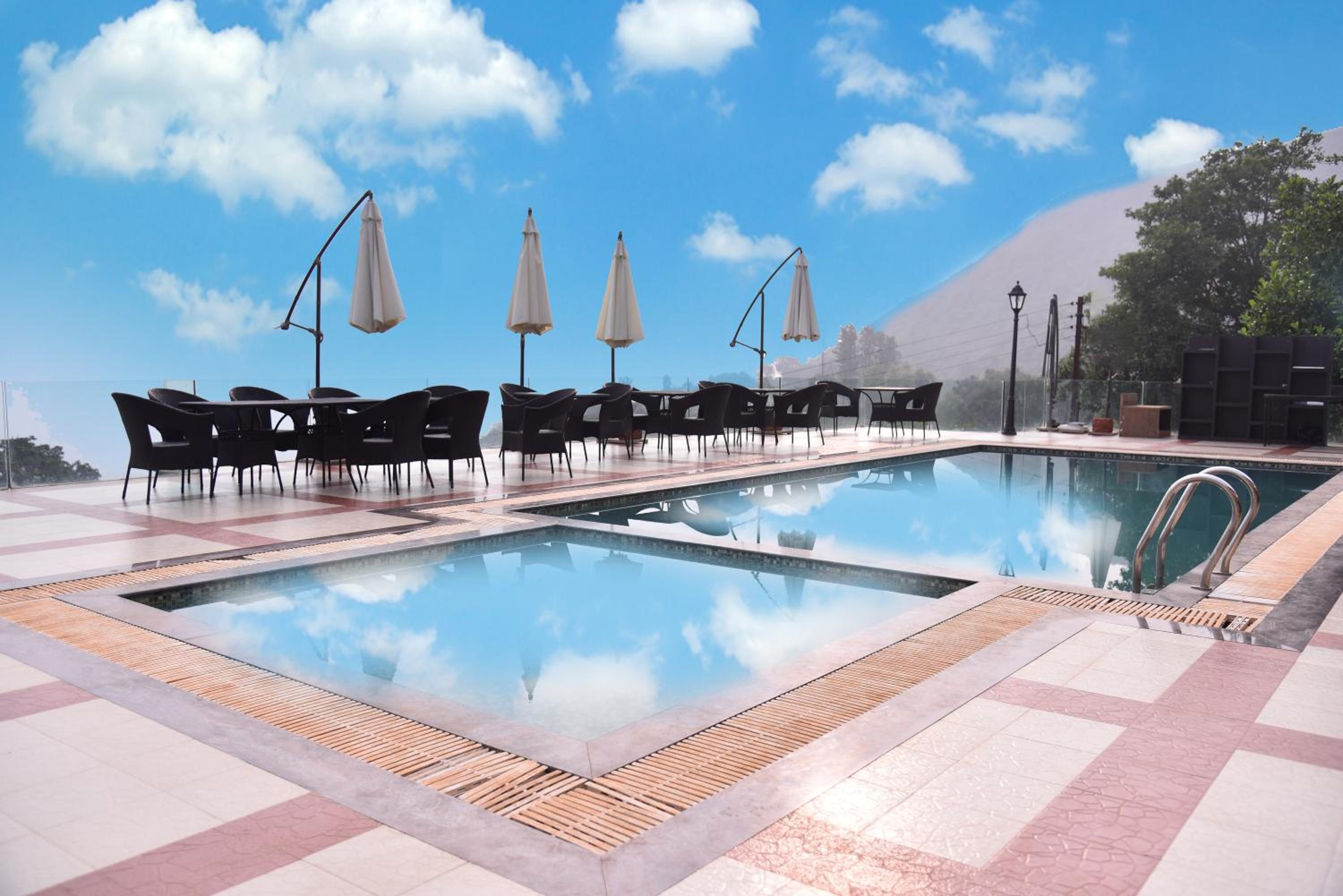 Regenta Place Green Leaf Mahabaleshwar view 3
