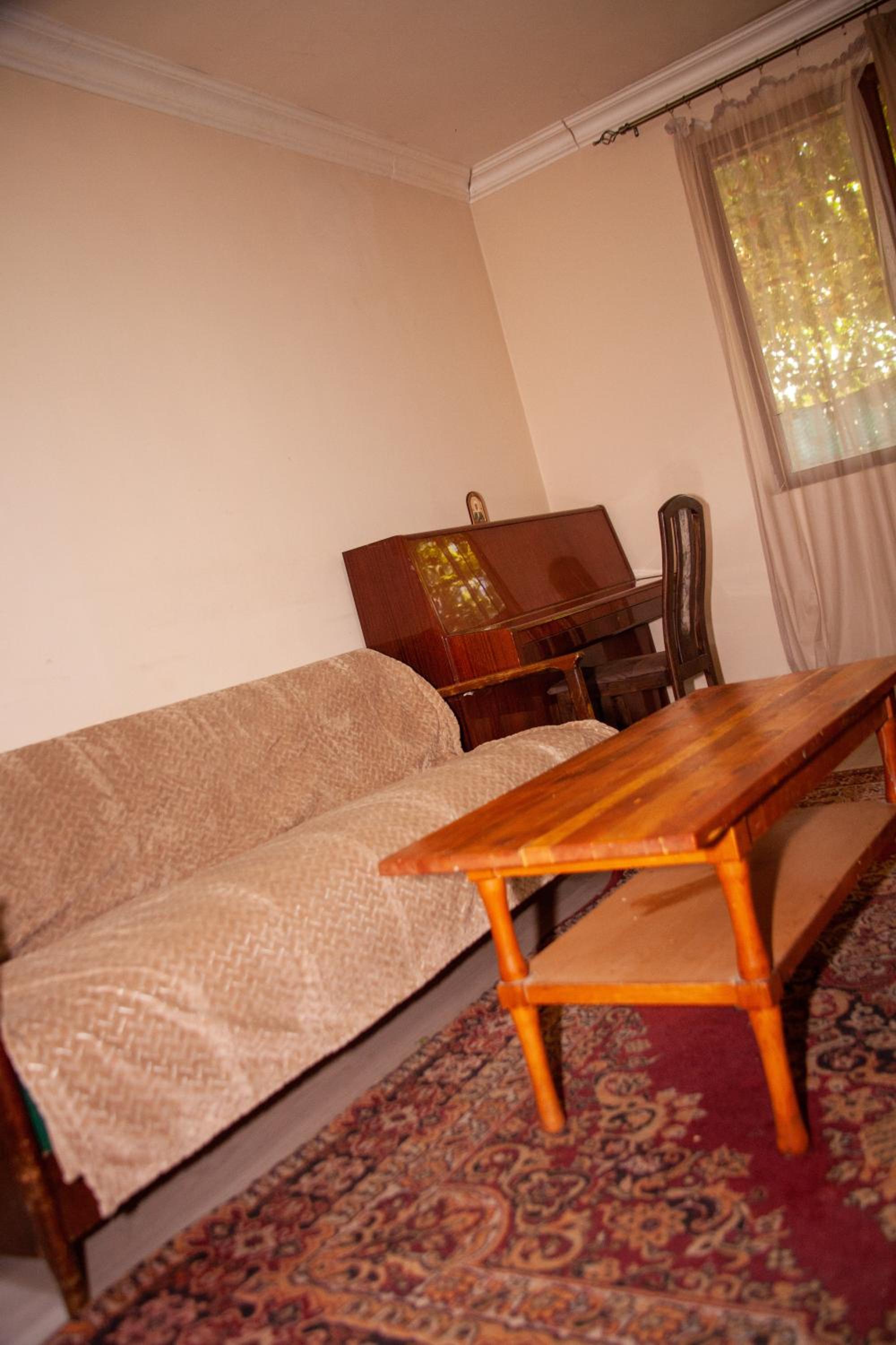 B&B Sunrise House Aygavan