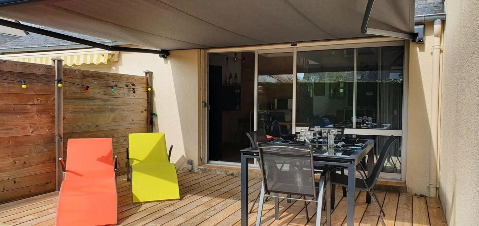 Escapade marine Carnac, Petite Maison toute équipée et confortable, au calme entre plage et ville avec jardinet au sud