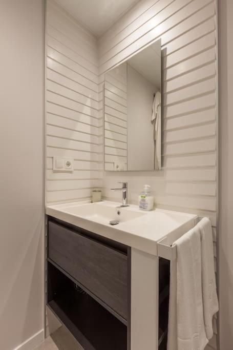 Stunning apt Padel&Gym by Costarentals - Ref 74