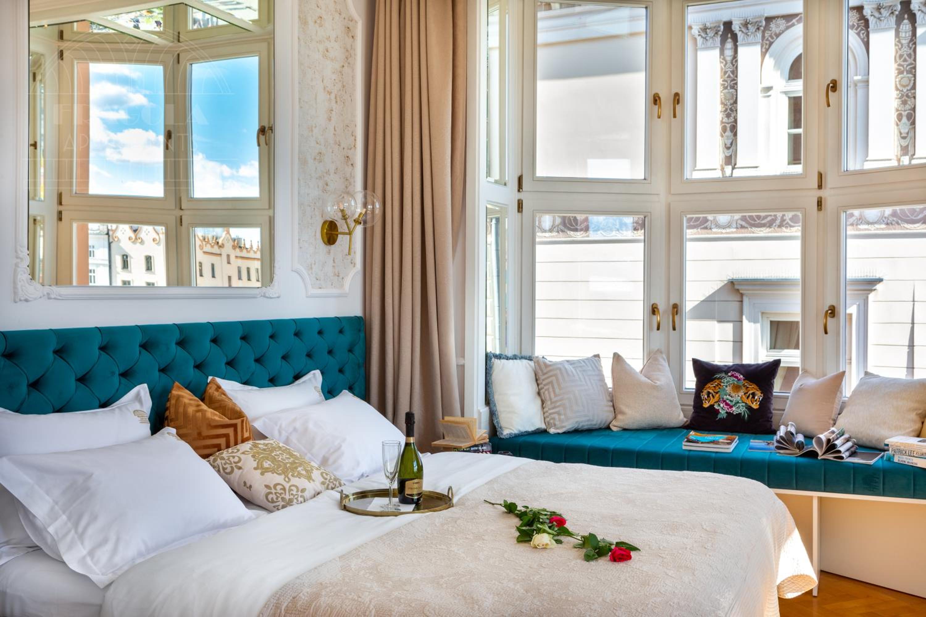 Feniks Fragola Apartments