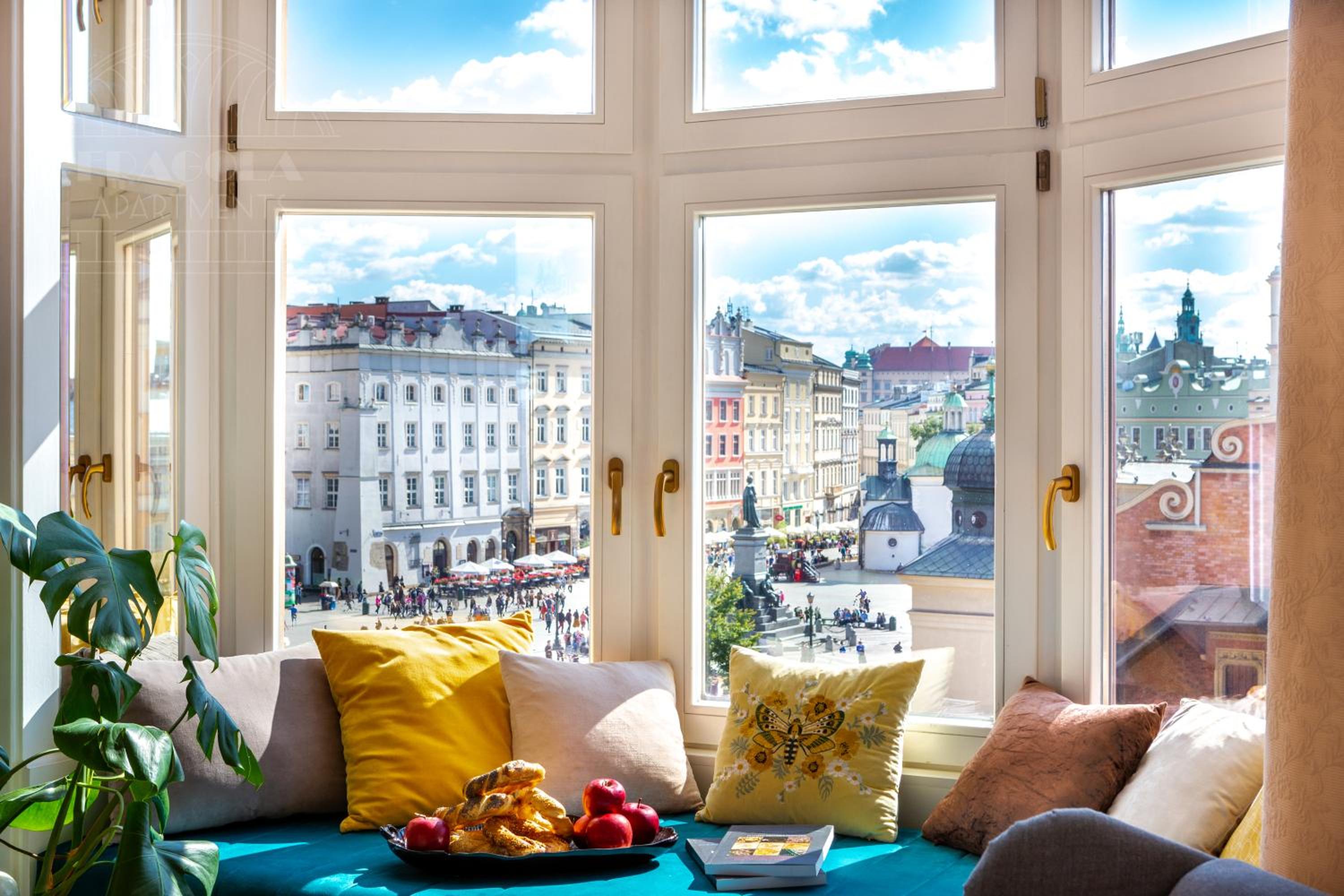 Feniks Fragola Apartments
