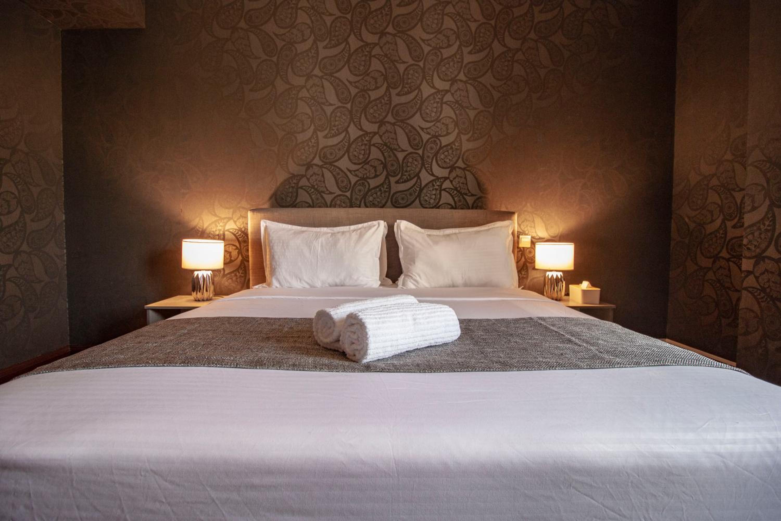 La Buena Vida Holiday Homes - Beach front very spacious, luxe and modern 3 bedroom with full kitchen in JBR , 3 min to the JBR beach Dubai Marina and Tram 
