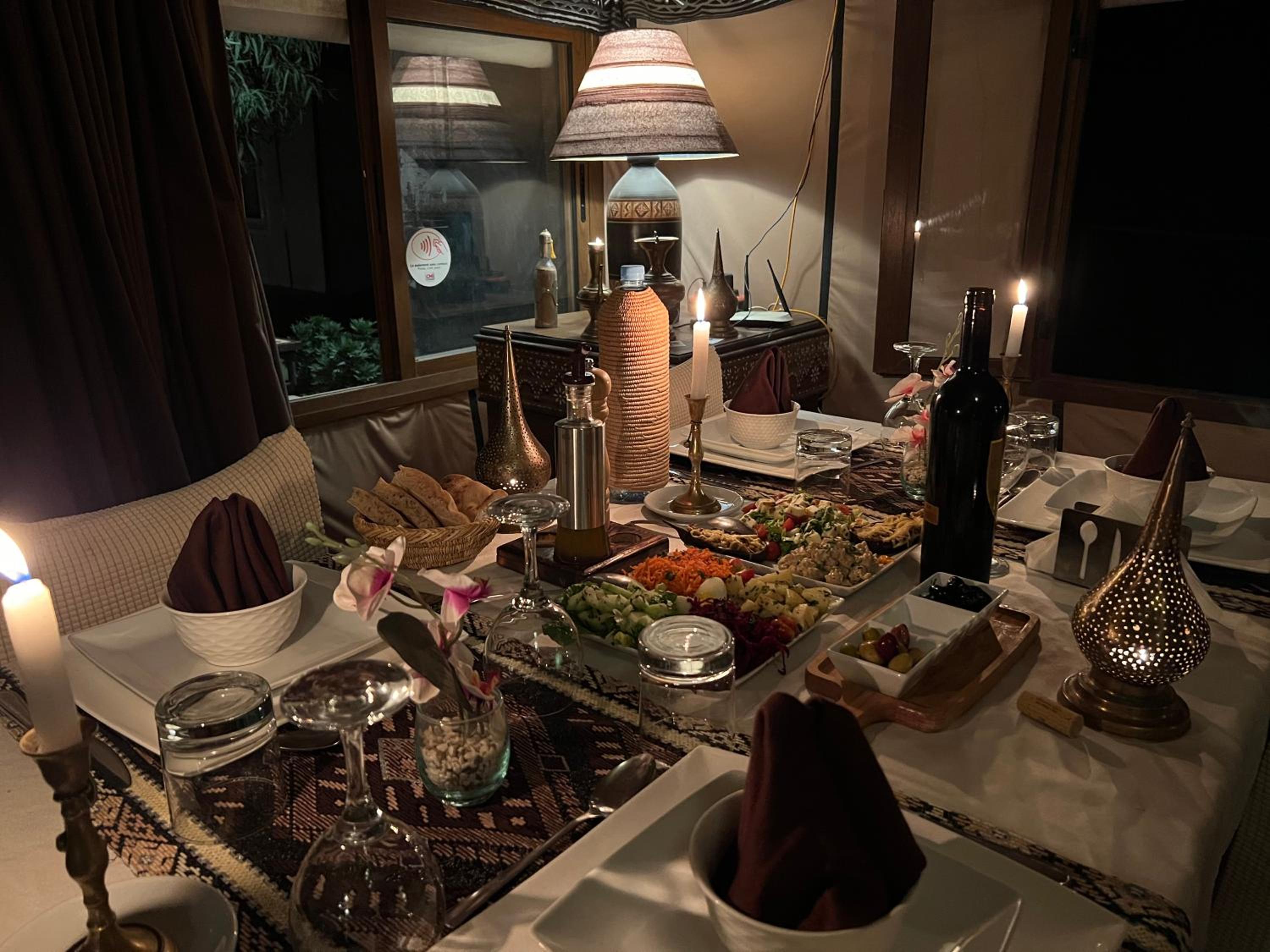 dining