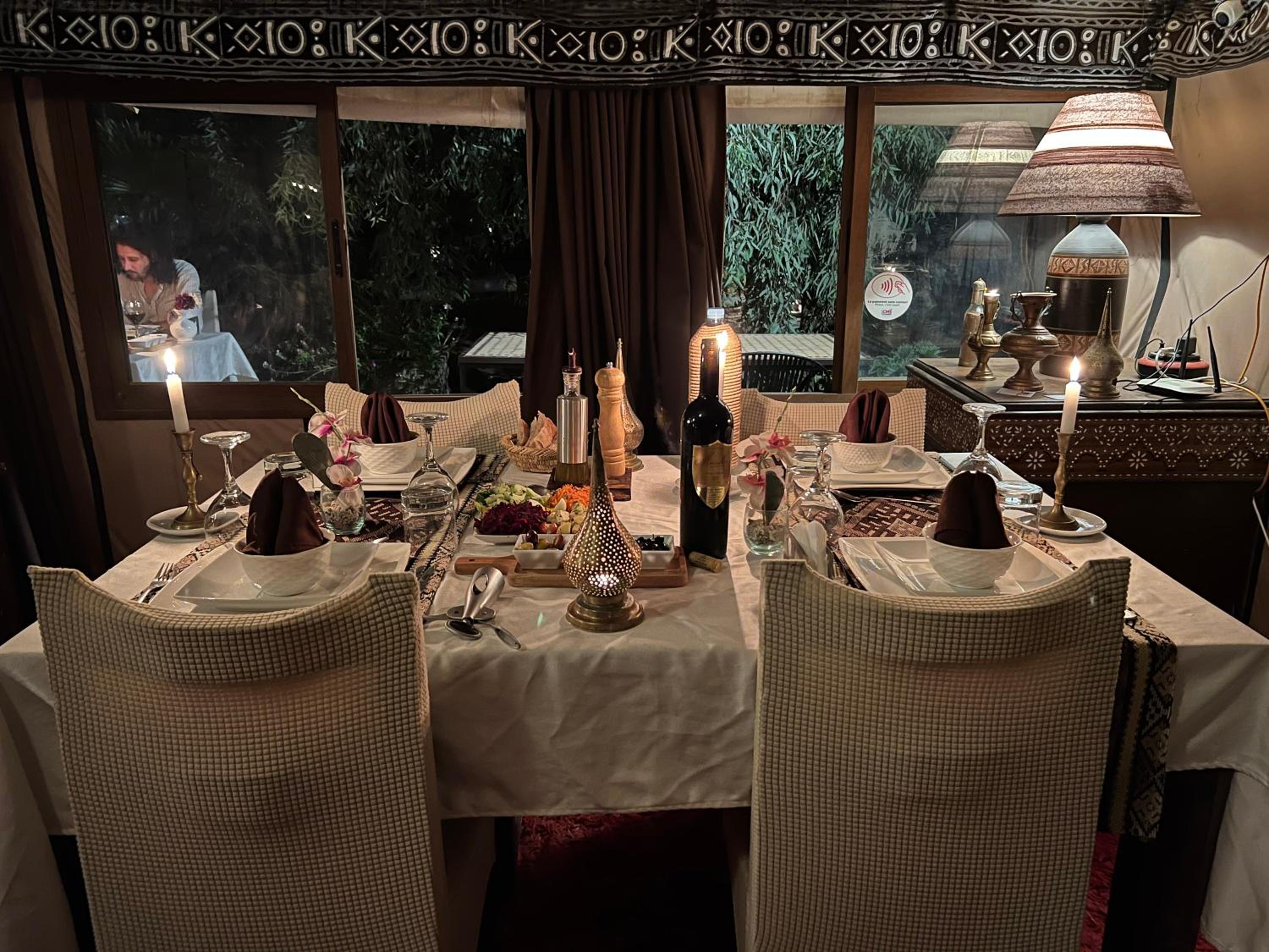 dining
