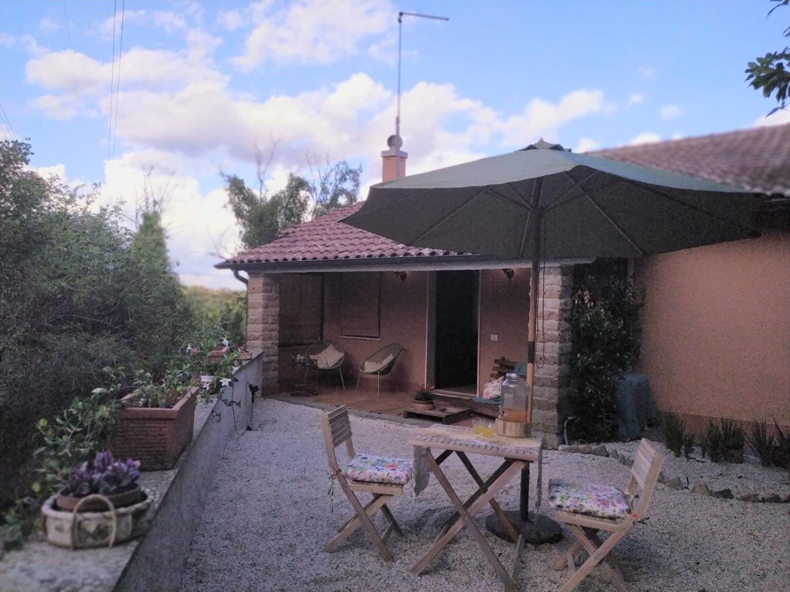 roncio' cottage view 2