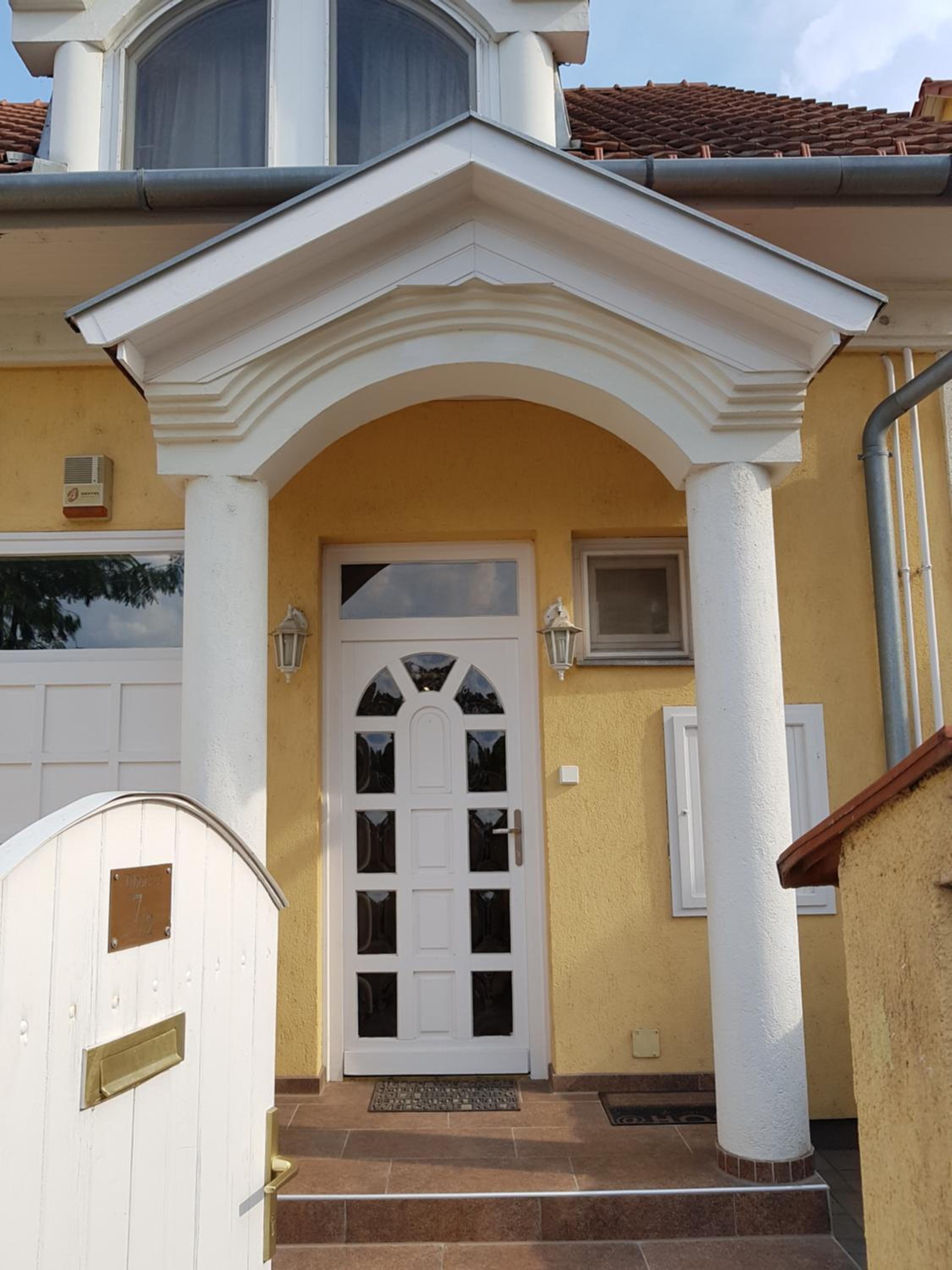 Hotel Ede Apartman - Image 1