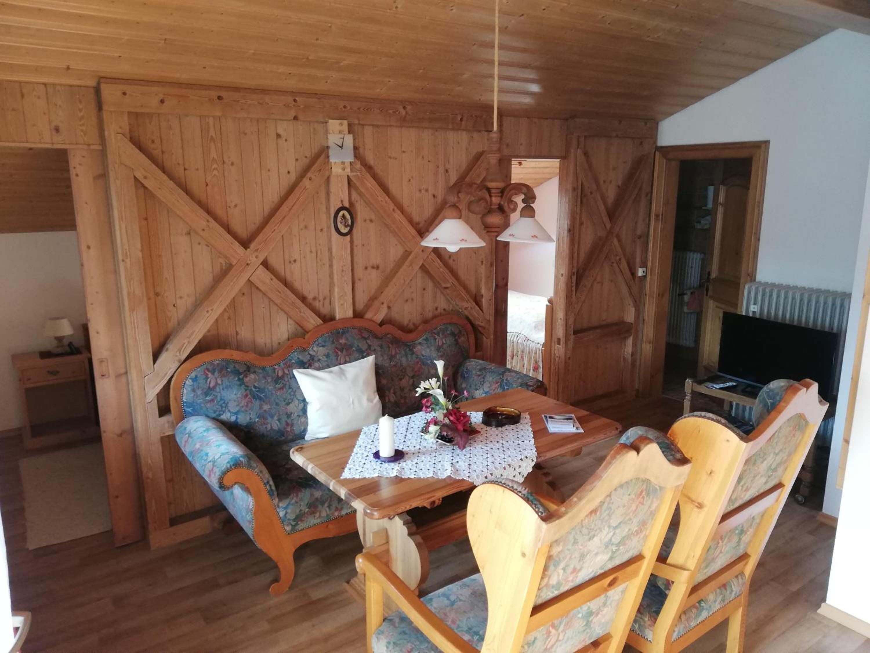 Ferienwohnung Emilia mit Bergblick (Osten) view 4